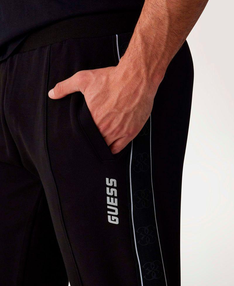 Pantalon Guess Hombre Mickey Cuff Pant Negro-5