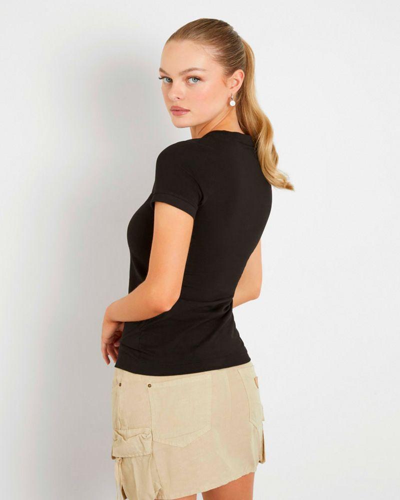 Polera Guess Mujer Ss Cn Mini Triangle Tee Negro-2