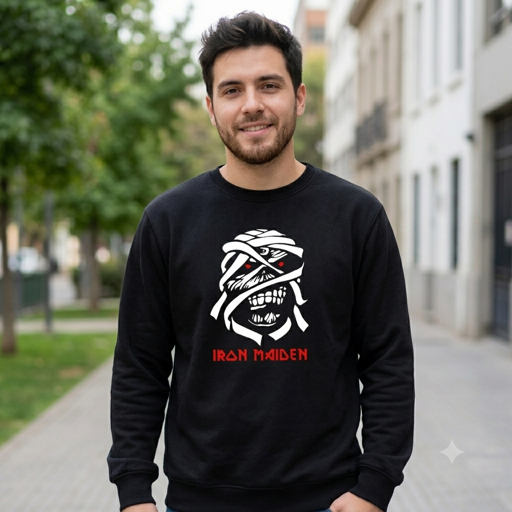 Polerón Negro Iron Maiden Mummy Estampado Estilo Rock-2
