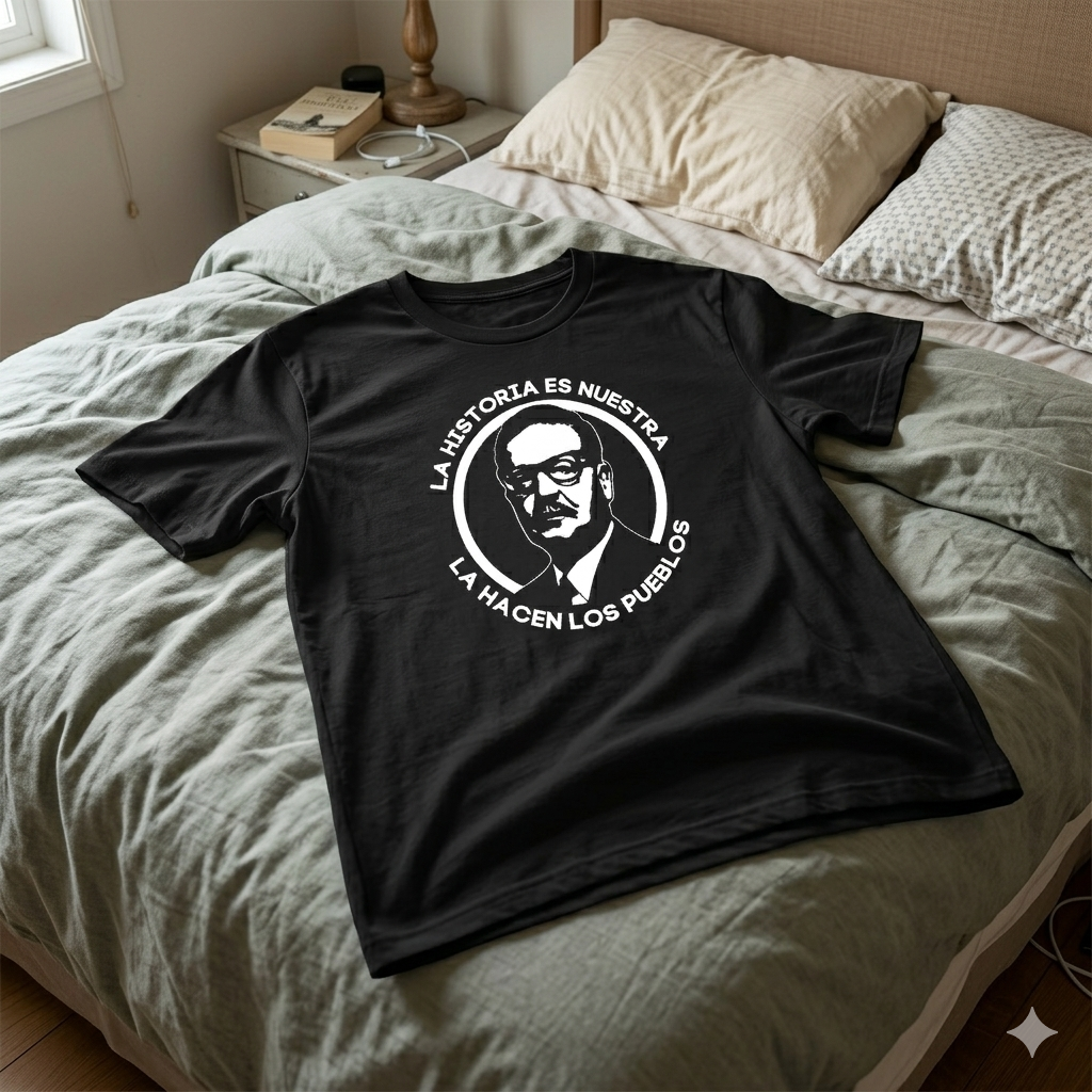 Polera Negra Salvador Allende - La Historia Es Nuestra Estampada 100% Algodón-6