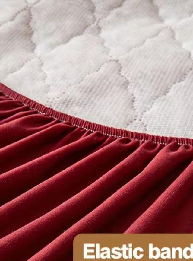 Cubrecolchón impermeable 1.5p + 01 funda de almohada Burdeo-2