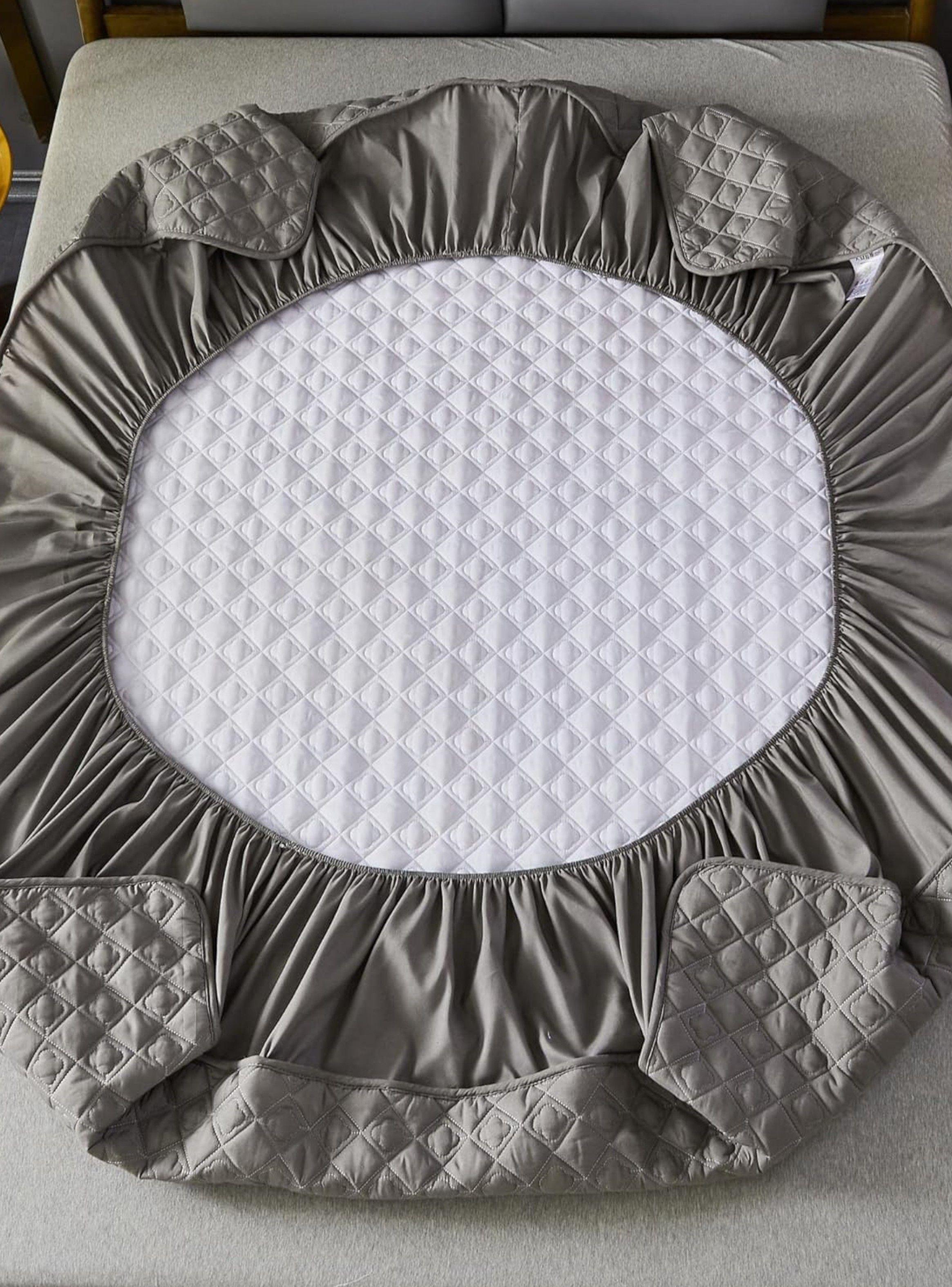 Cubrecolchón impermeable King + 02 fundas de almohada Arena-3