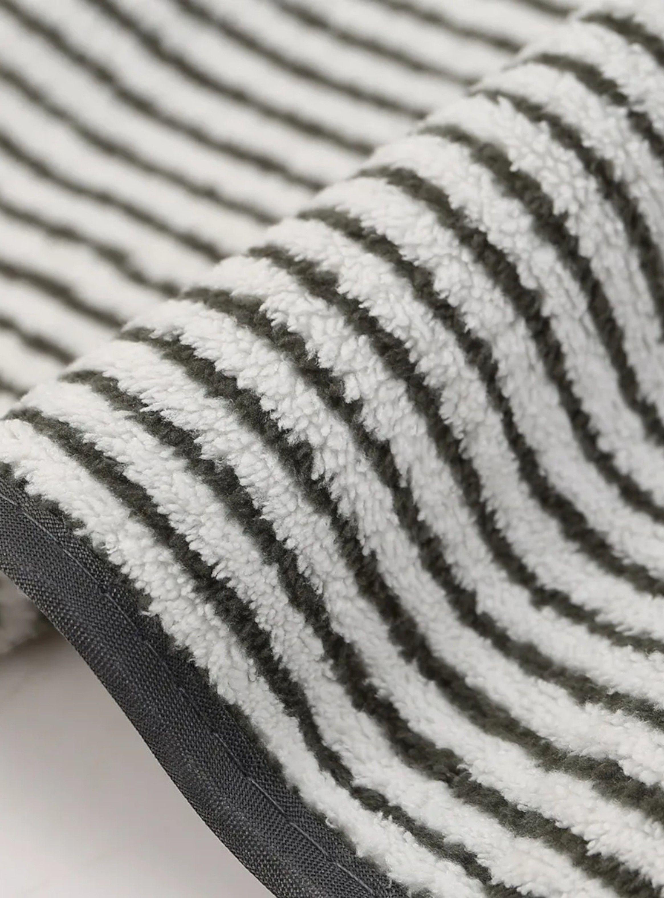 Set de 8 Toallas Rayadas Ultra Absorbentes – Estilo Spa Arena-3