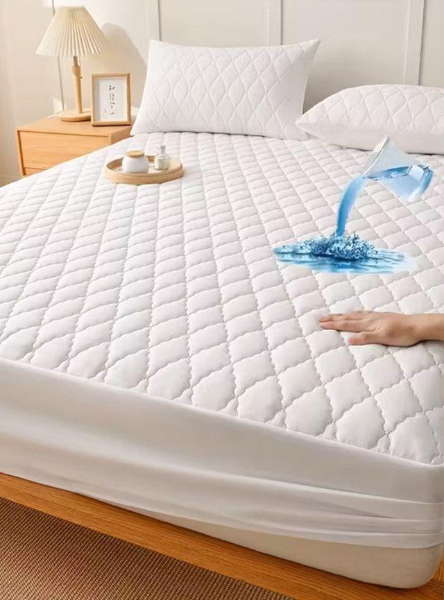 Cubrecolchón impermeable King + 02 fundas de almohada Blanco-2