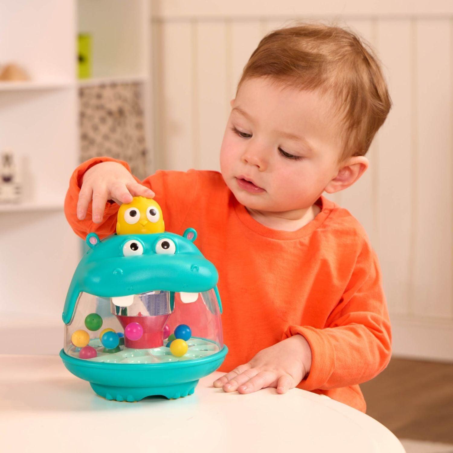 Lanza pelotas giratorias hipopótamo-2