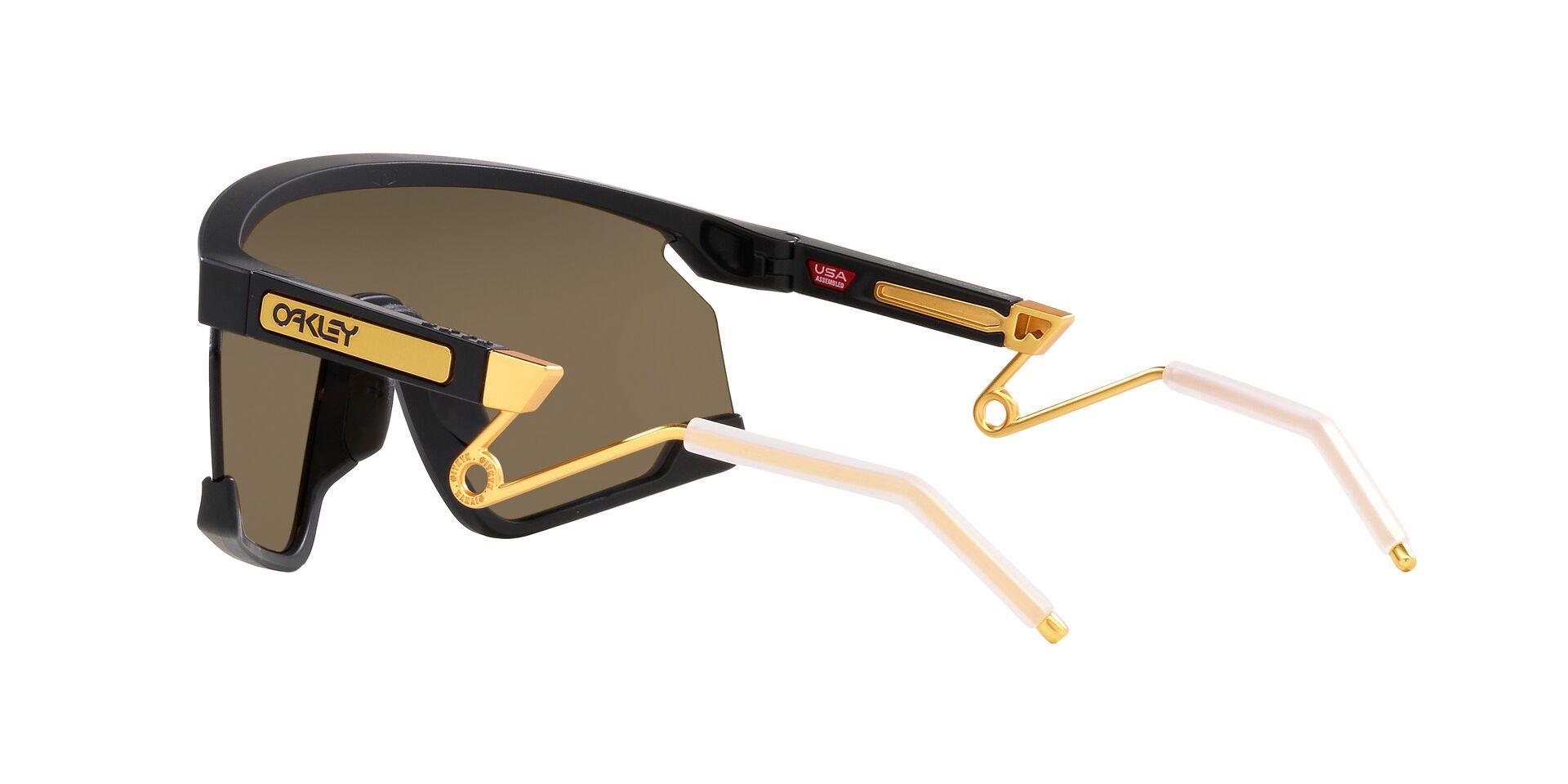 Oakley Bxtr Metal-3