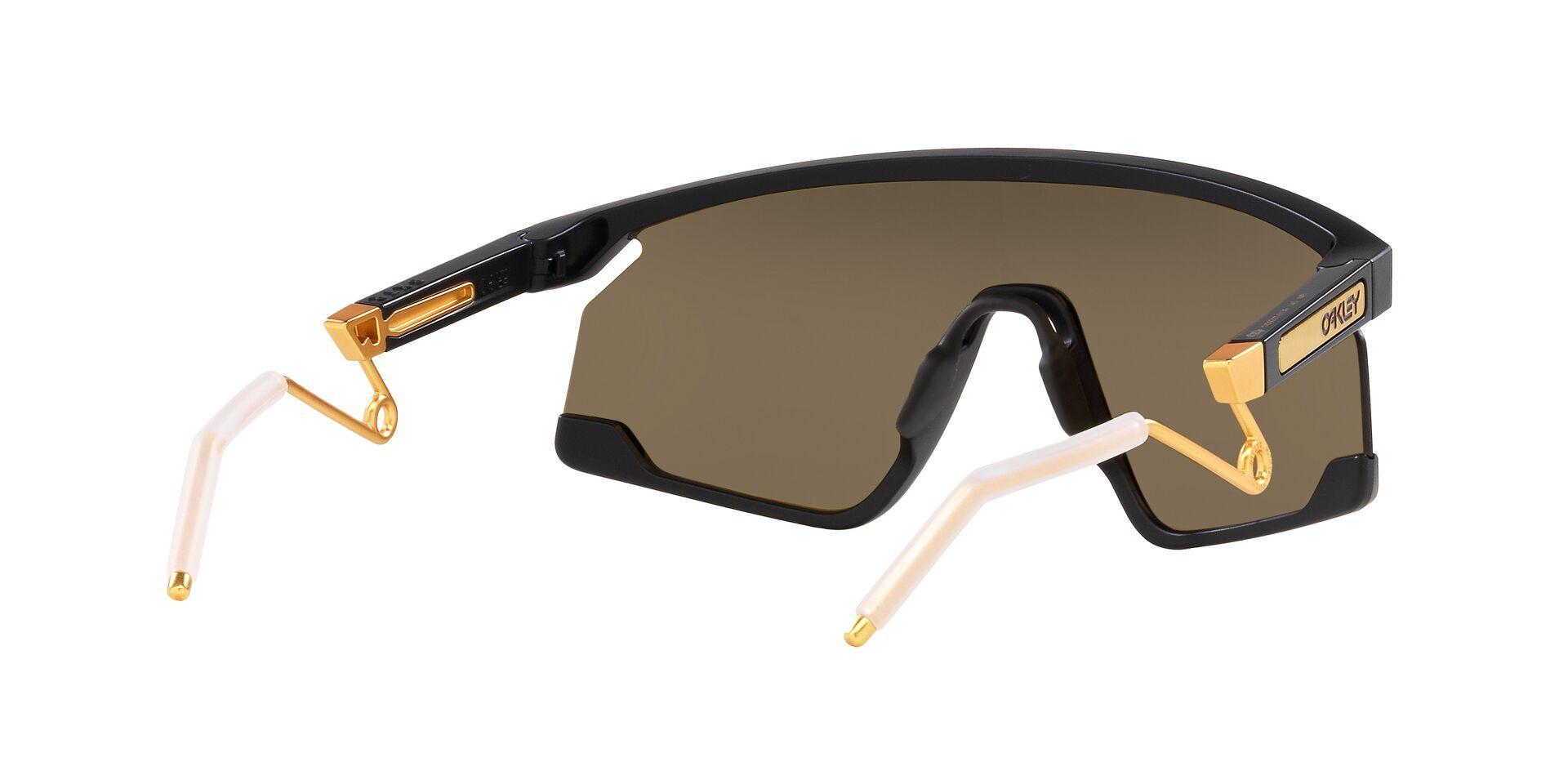 Oakley Bxtr Metal-6