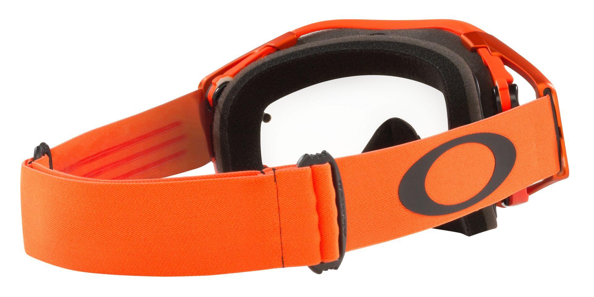 Oakley Airbrake MX OO7046-B6-6