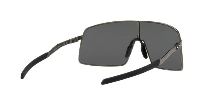 Oakley Sutro Titanium-3