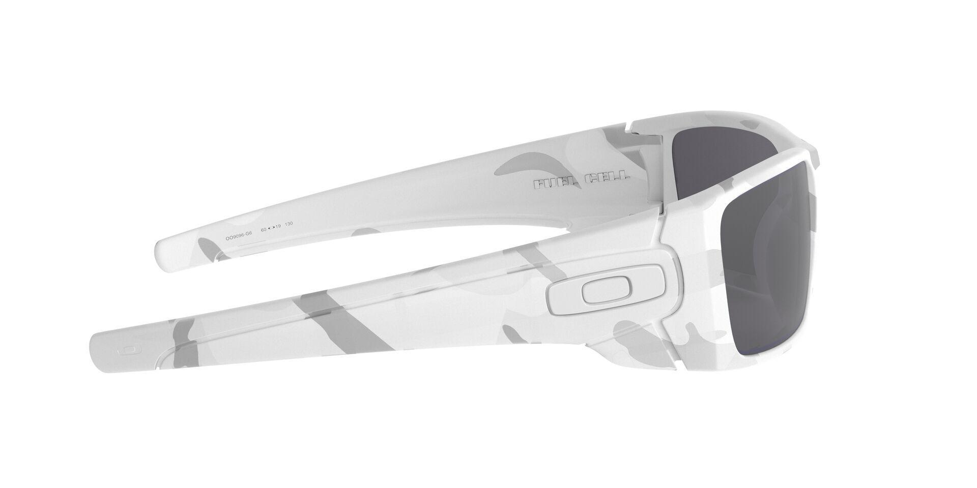 Oakley Fuel Cell OO9096-G660-8