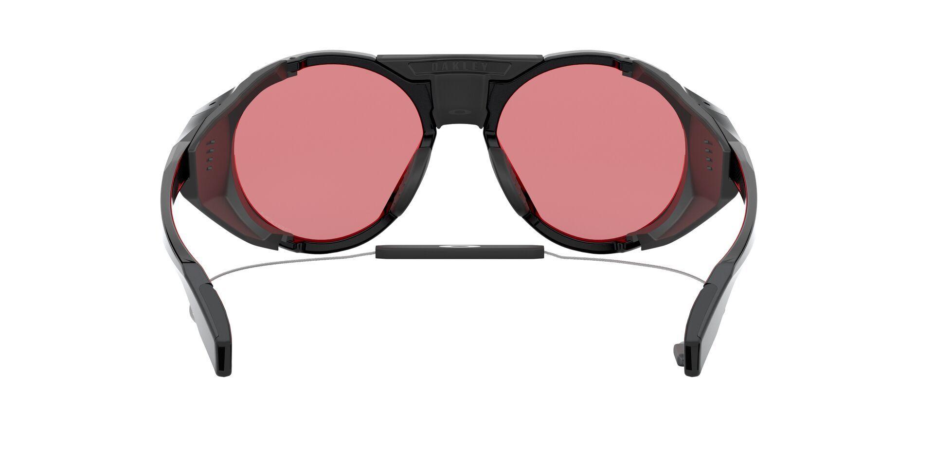 Oakley Clifden-5