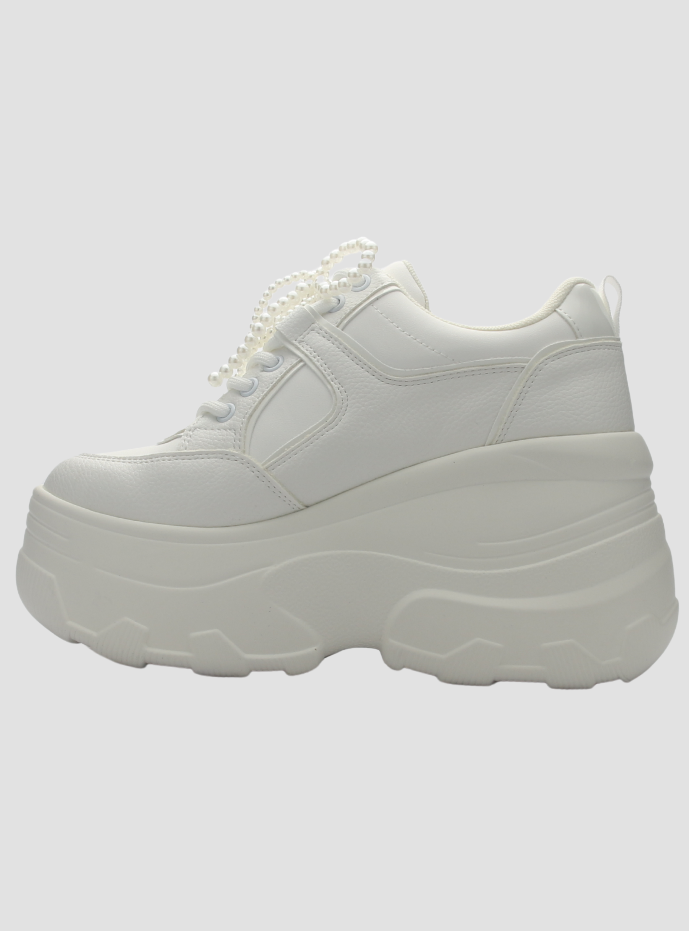 Zapatilla de Mujer de color Blanco Urbano Chalada Nake-3-1