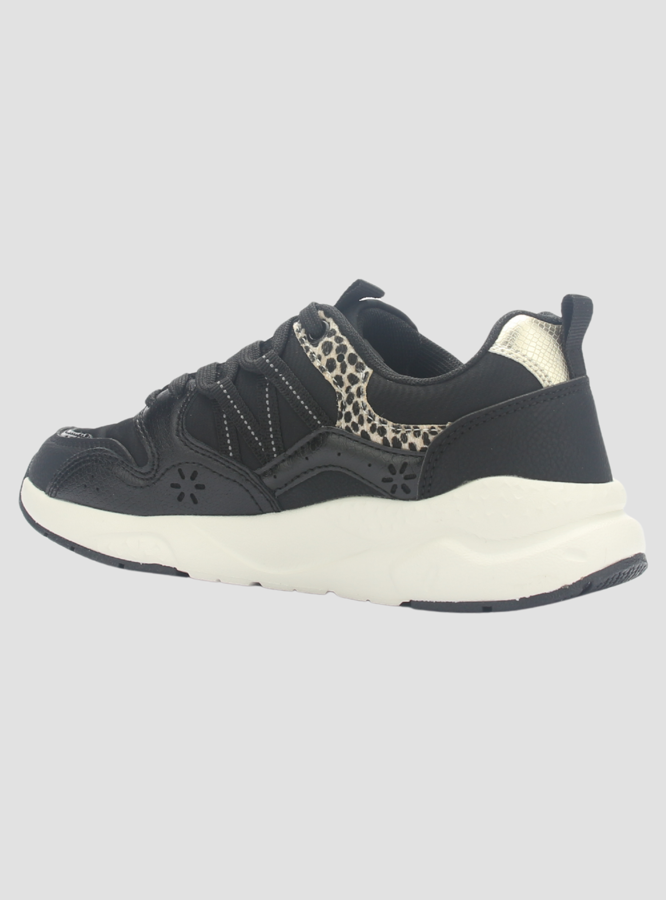 Zapatilla Mujer Chalada Glasgow-1 Negro Urbano-3