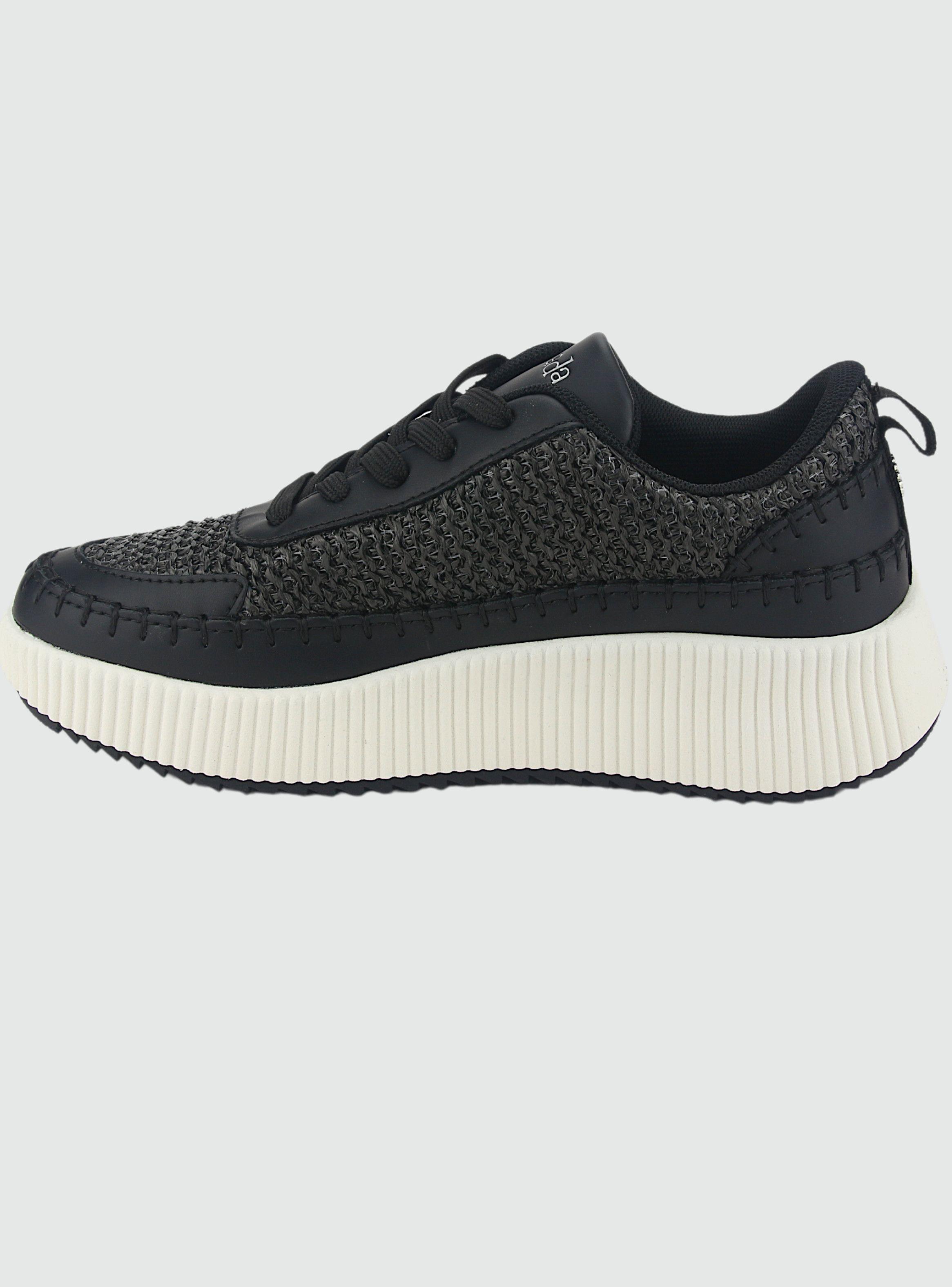 Zapatilla Chalada Mujer Iver-10 Negro Urbano-1