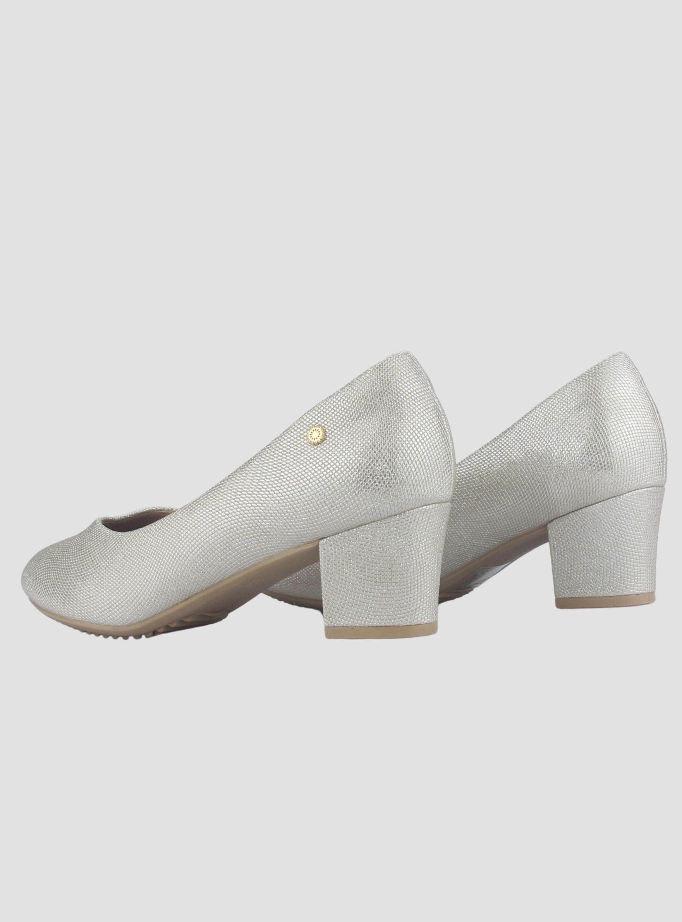 Zapato Mujer Chalada Flexi-70 Dorado Casual-5