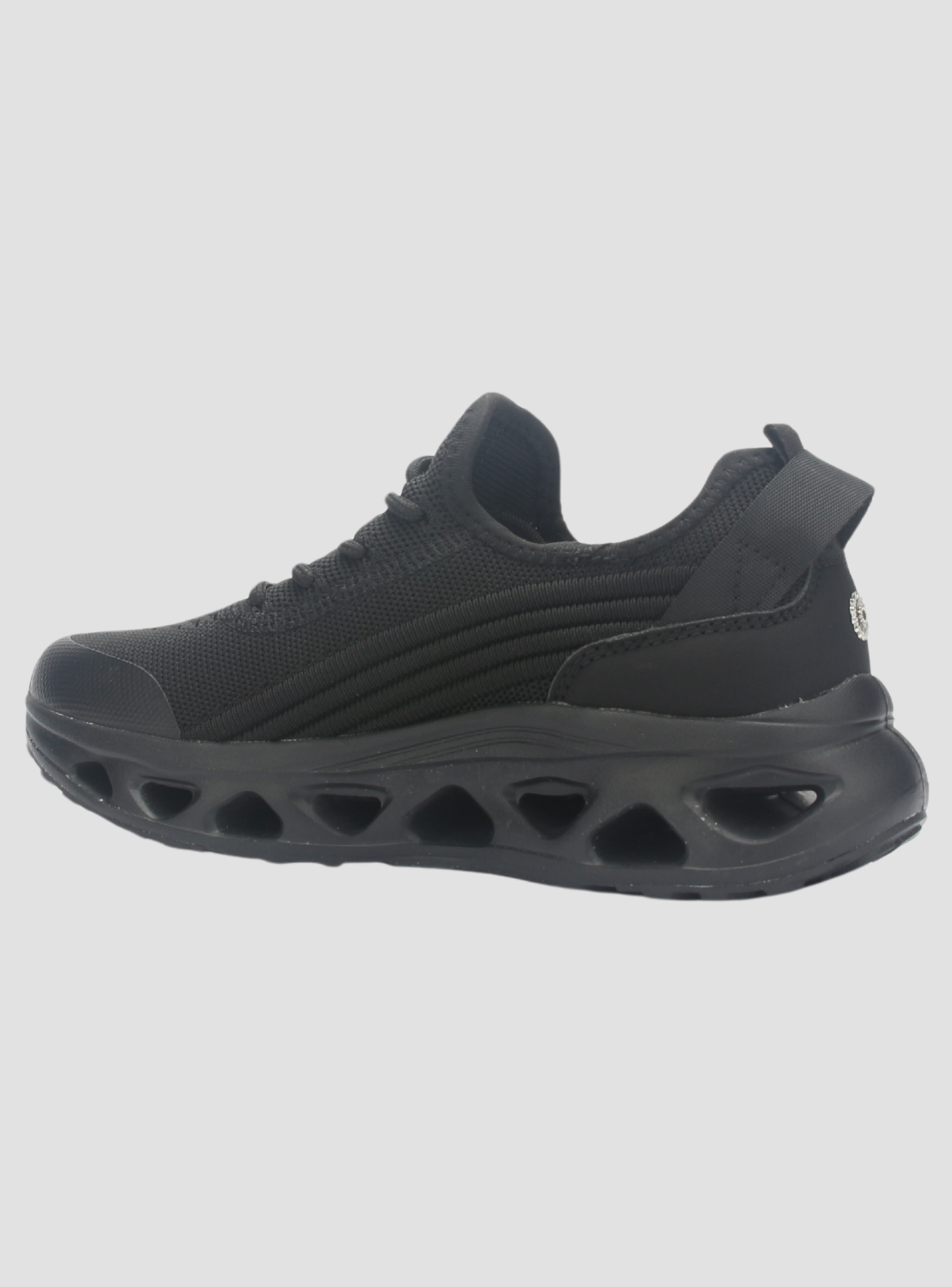 Zapatilla Mujer Chalada Onury-1 Negro Urbano-3