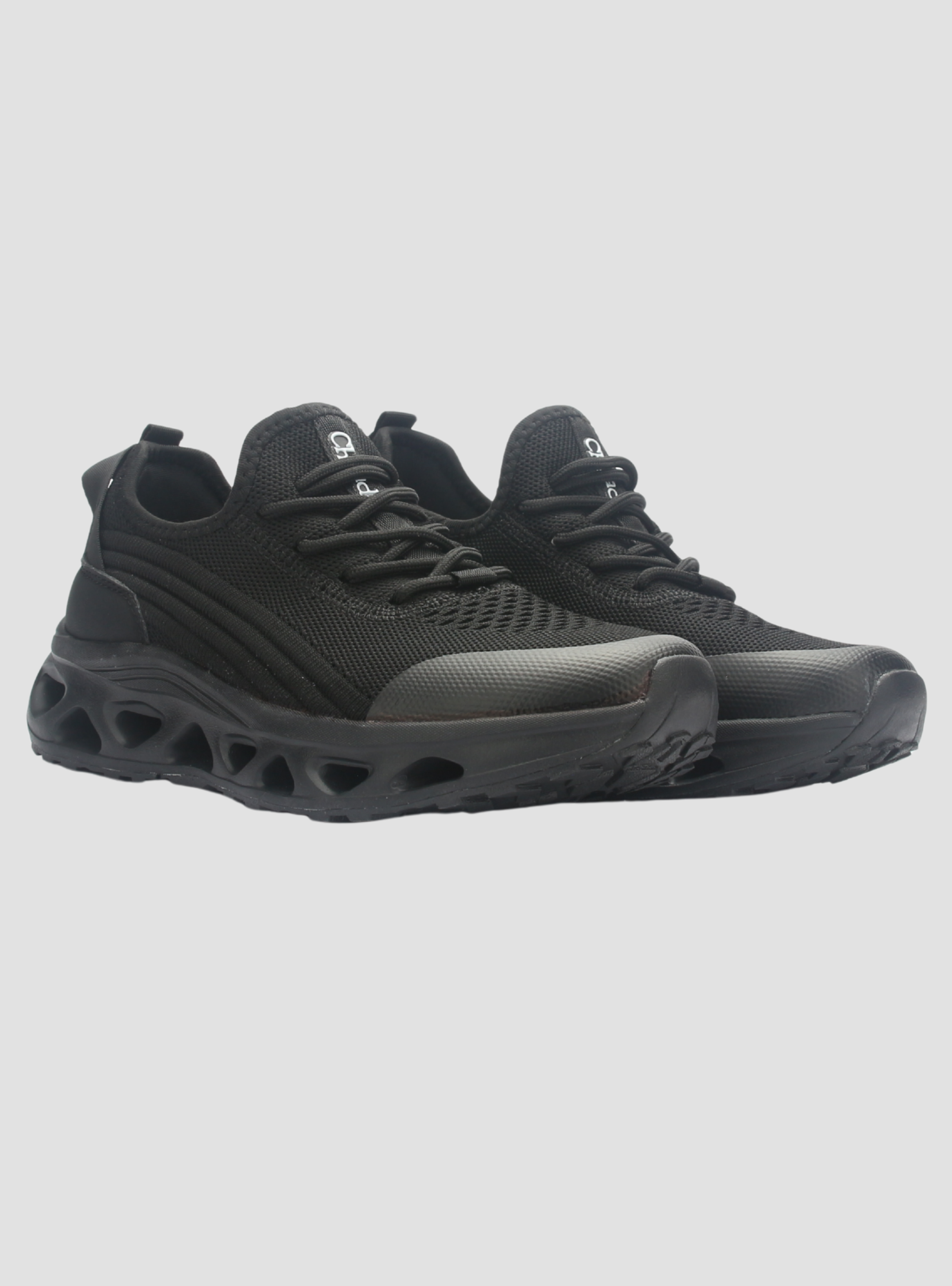 Zapatilla Mujer Chalada Onury-1 Negro Urbano-4