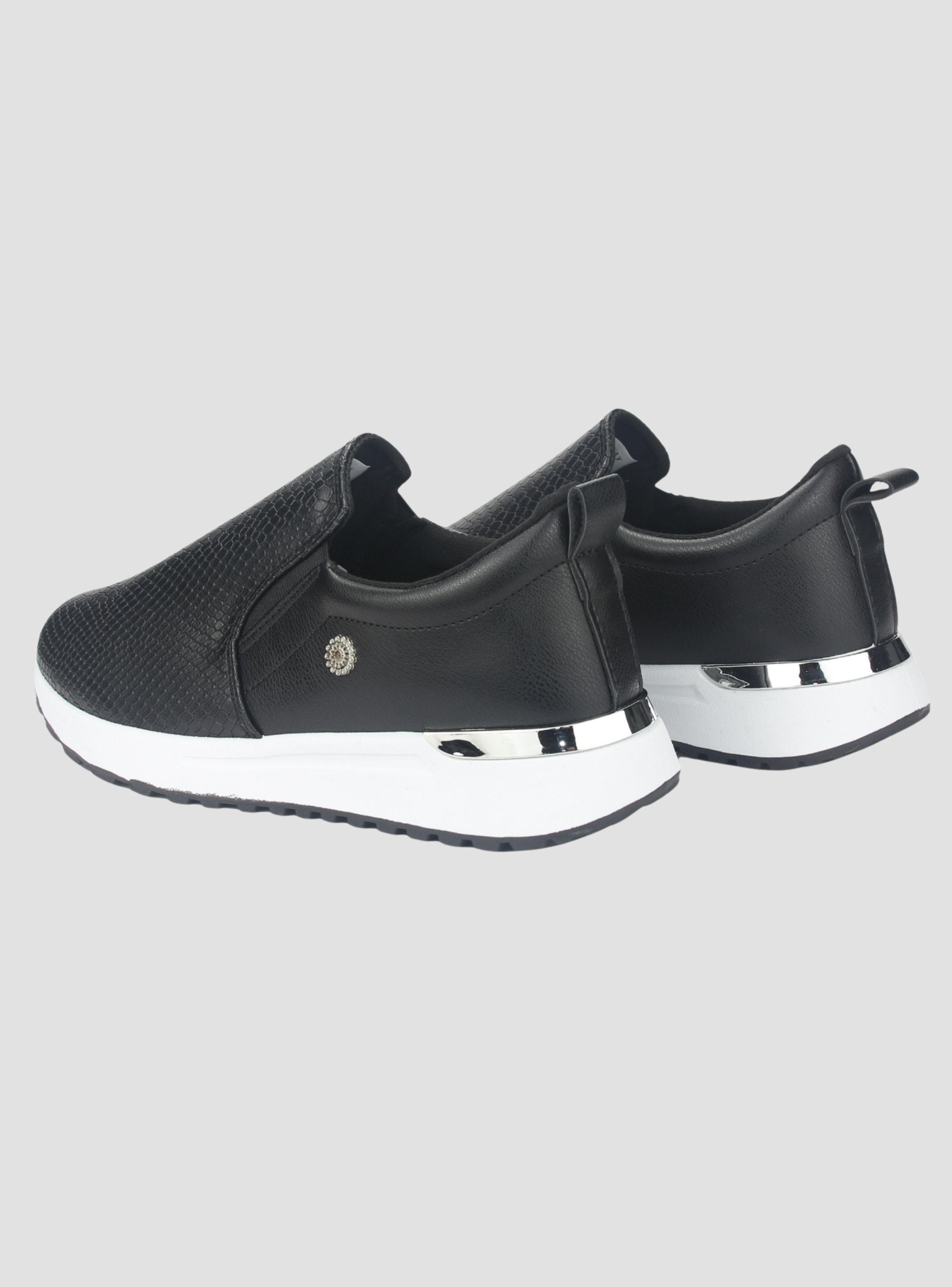 Zapatilla Chalada Mujer Fly-2 Negro Urbano-5