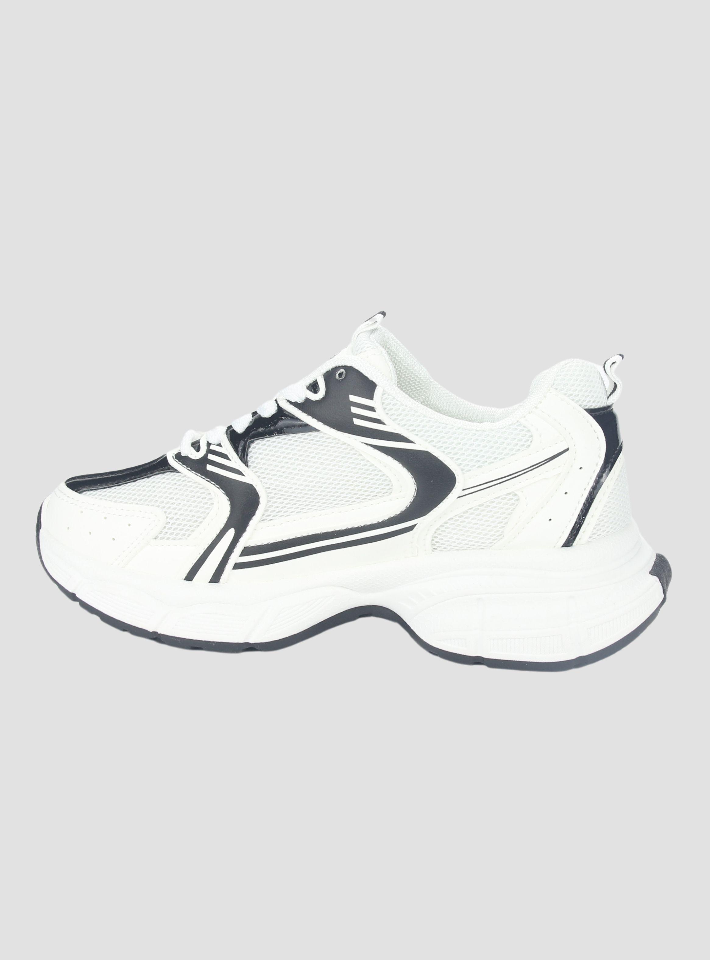 Zapatilla Chalada Mujer New-5 Blanco Negro Urbano-1