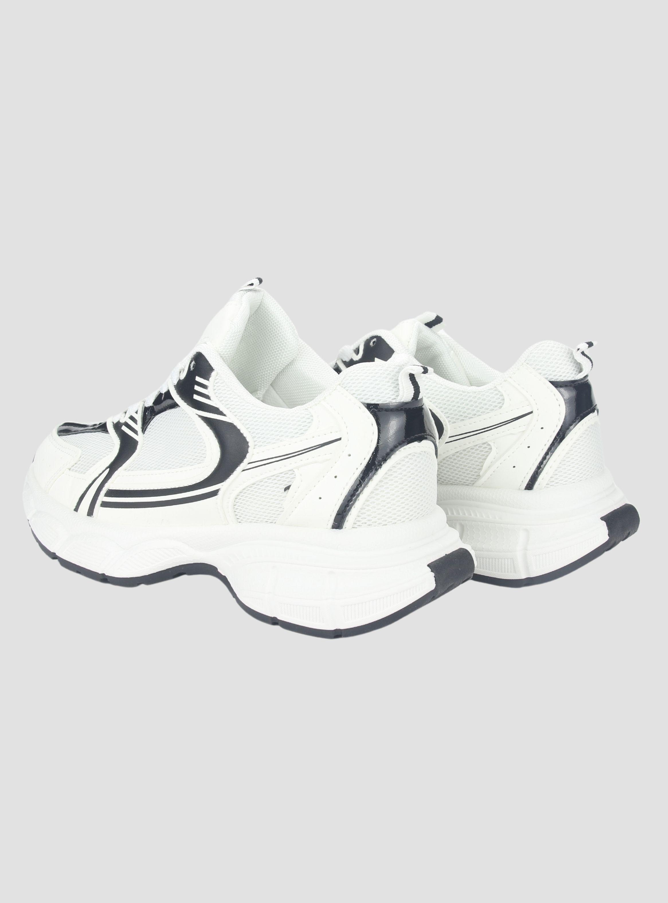 Zapatilla Chalada Mujer New-5 Blanco Negro Urbano-4