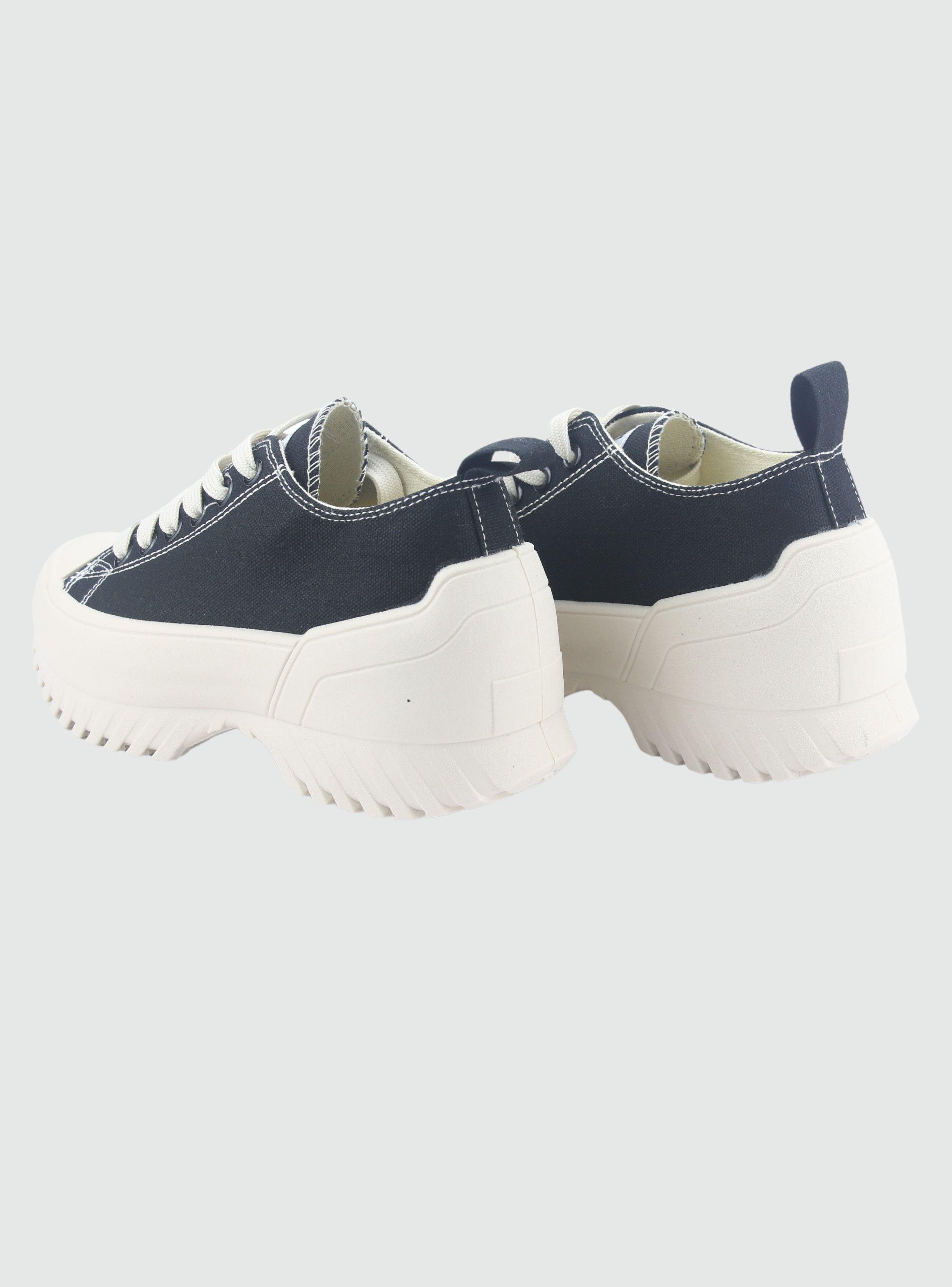 Zapatilla Chalada Mujer Bistro-5 Negro Urbano-5