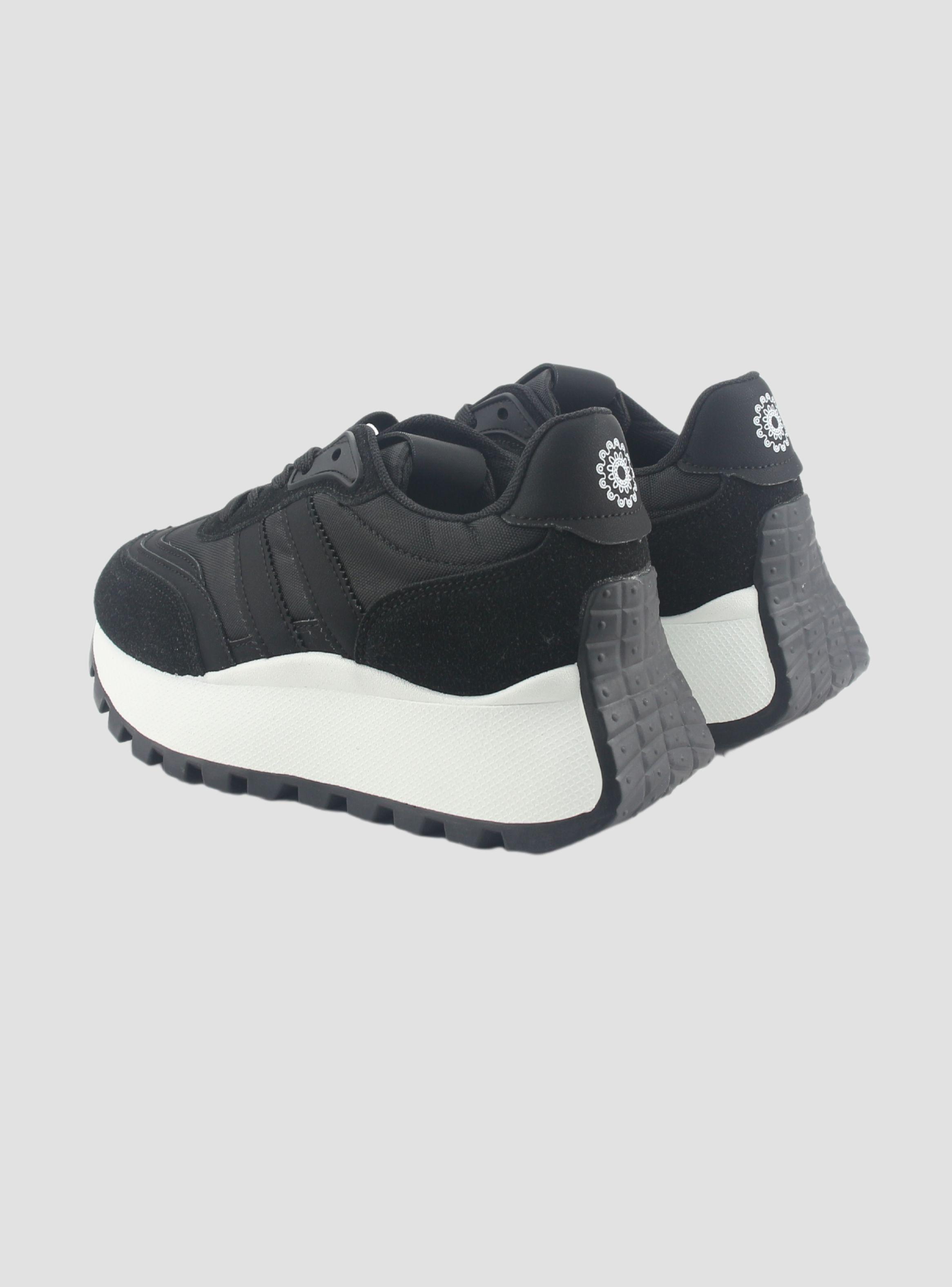 Zapatilla Chalada Mujer Pixa-5 Negro Urbano-5