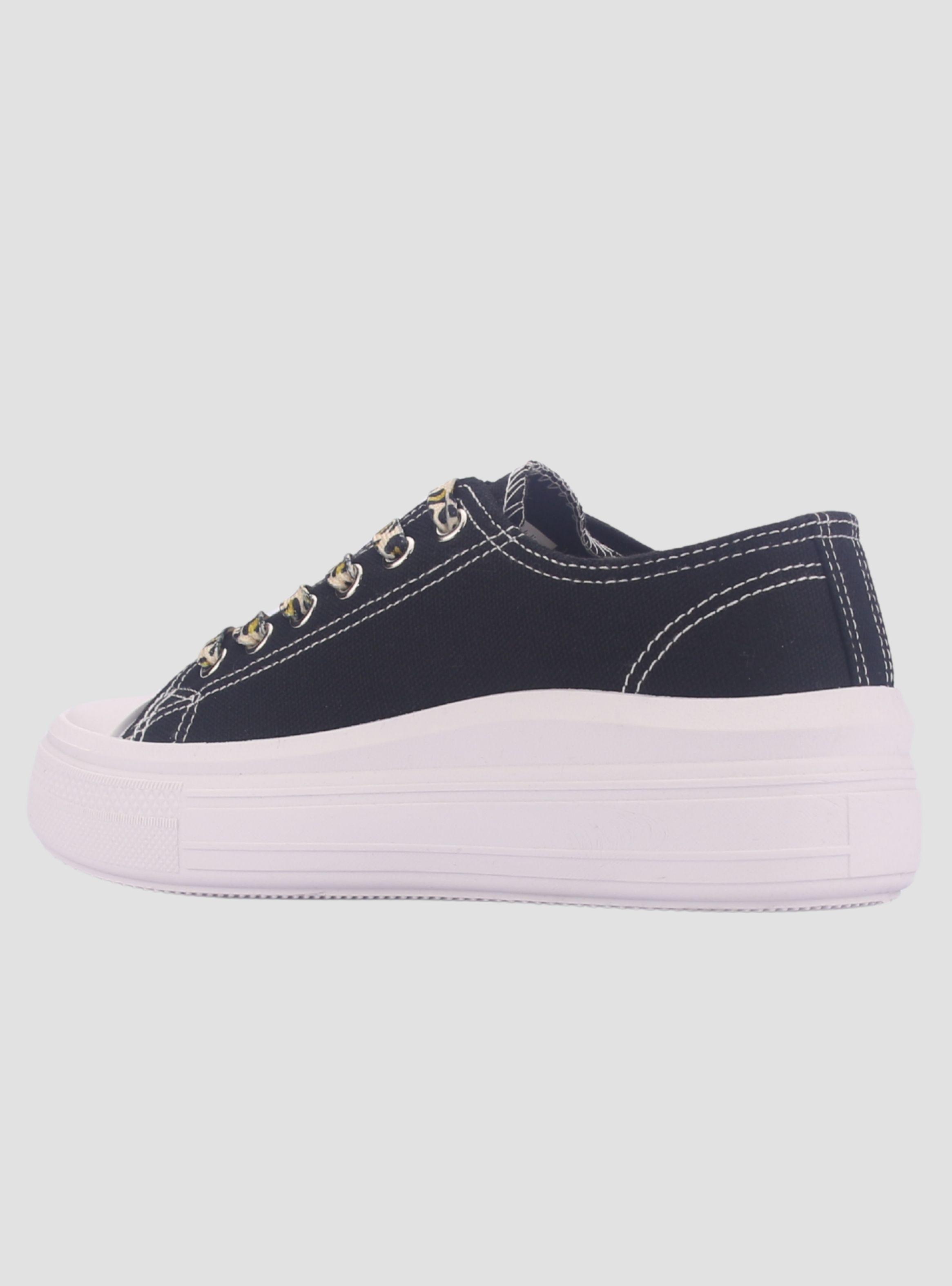 Zapatilla Mujer Chalada Clu-10 Negro Urbano-3