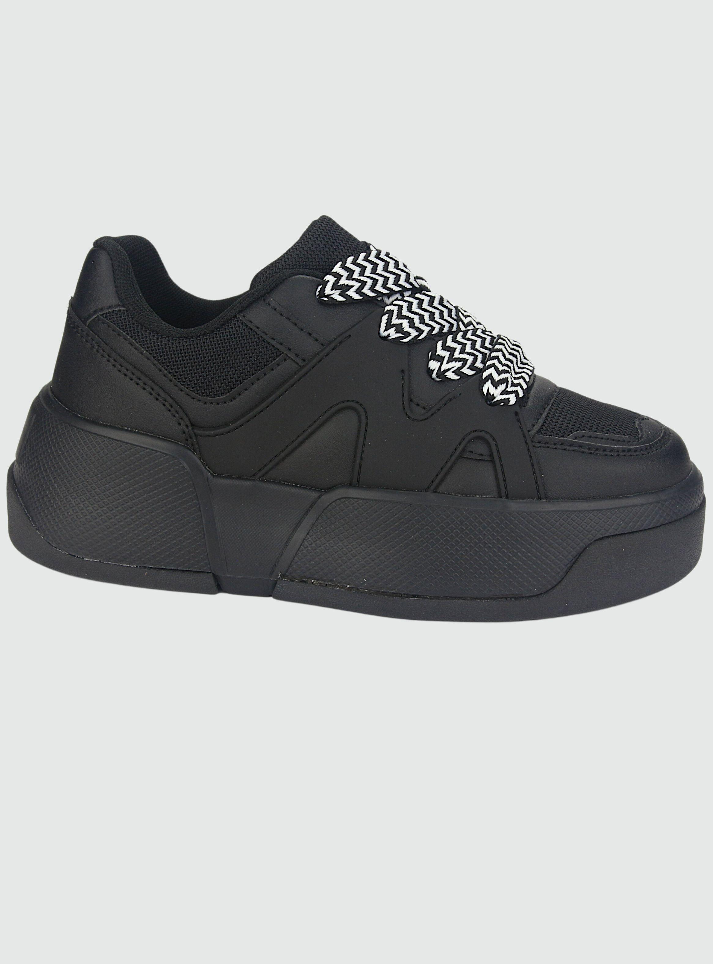 Zapatilla Chalada Mujer Nora-5 Negro Urbano-1