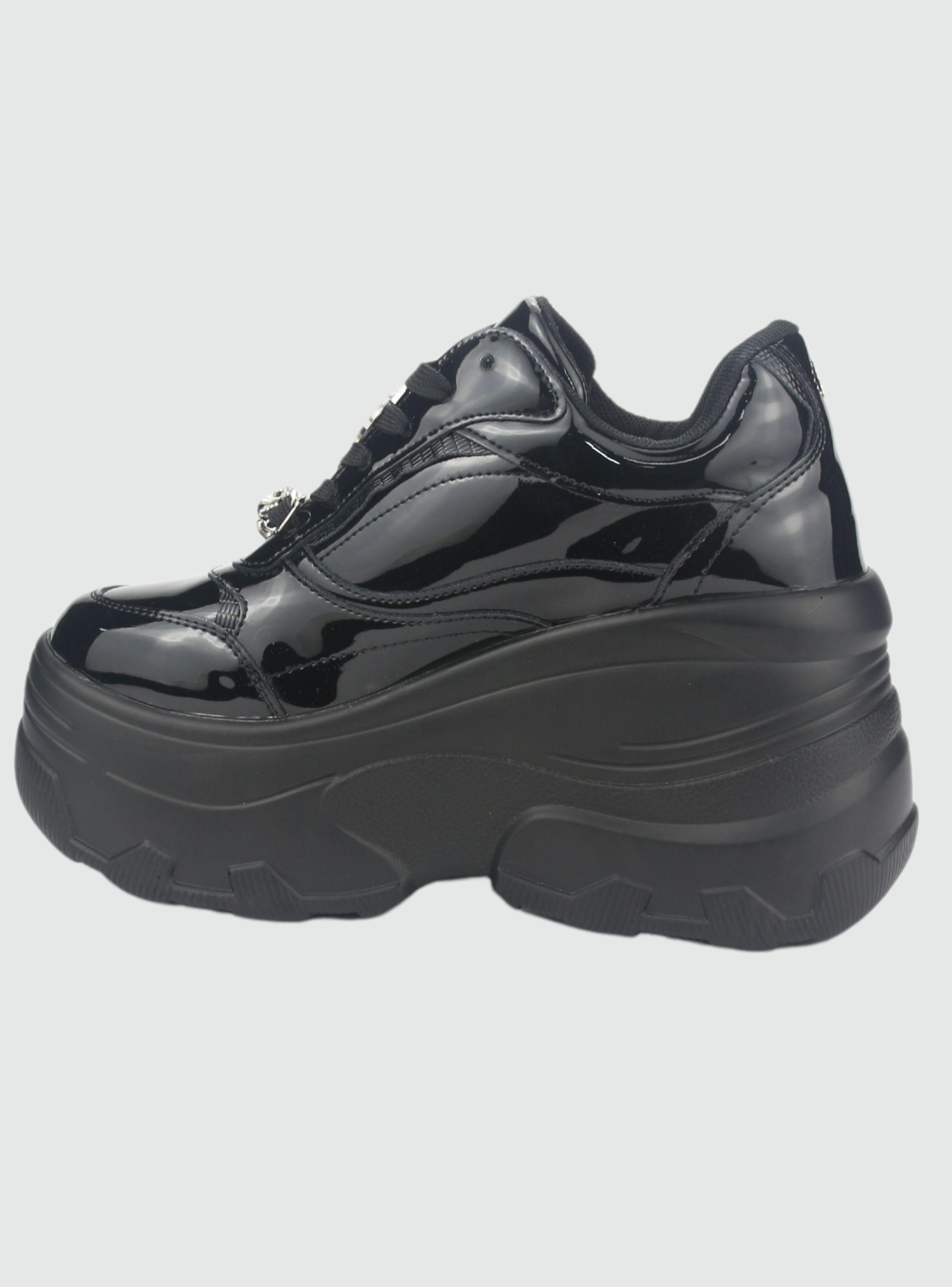 Zapatilla Chalada Mujer Nake-1 Negro Urbano-1