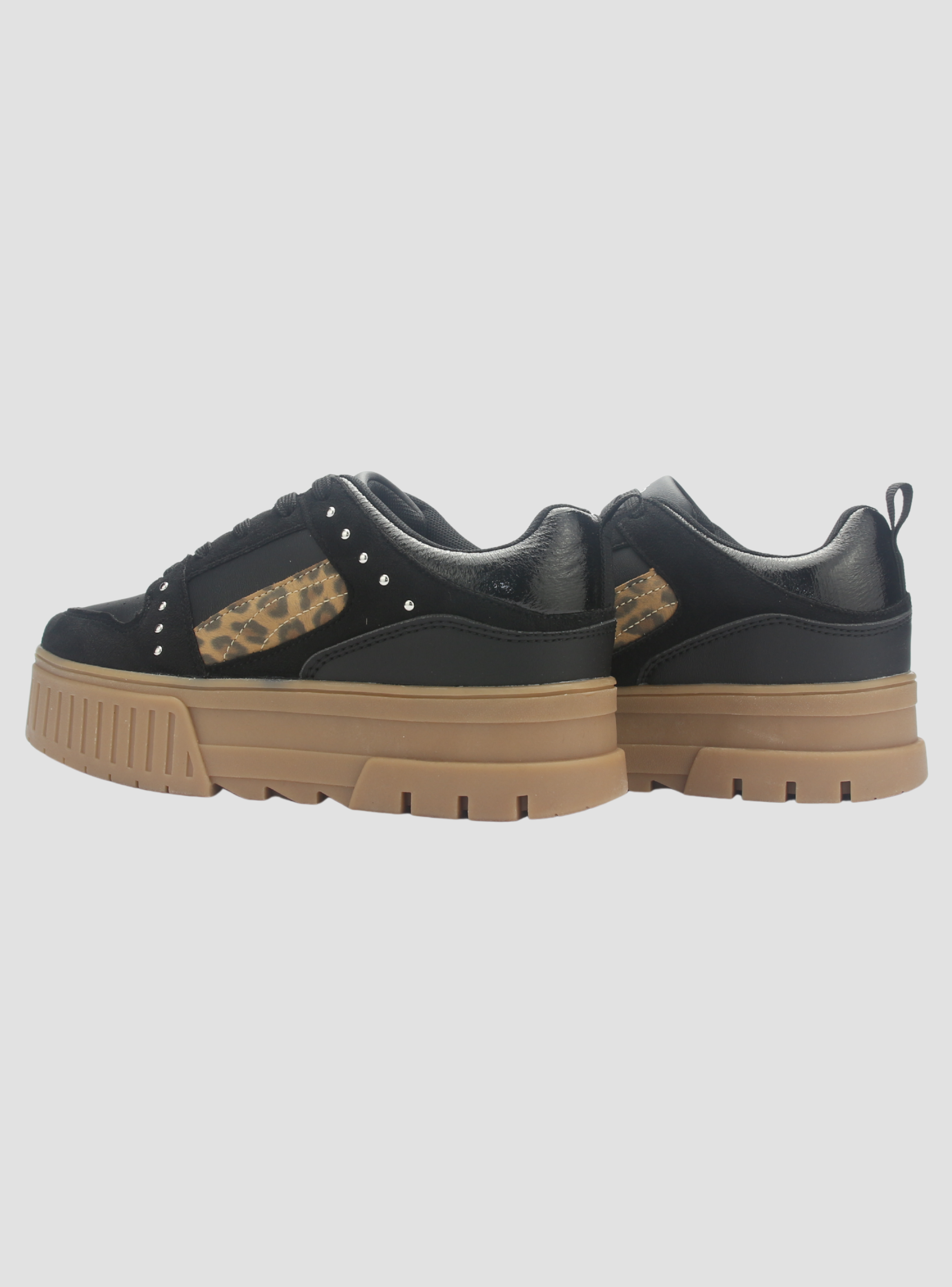 Zapatilla Mujer Chalada Troya-5 Negro Urbano-7