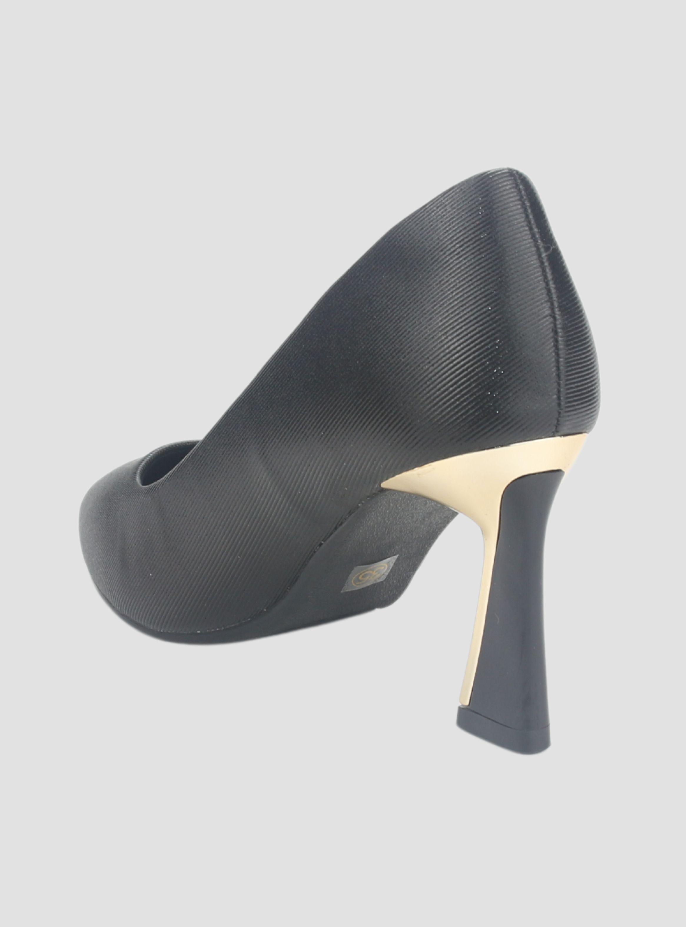 Zapato Chalada Mujer Risper-1 Negro Casual-3