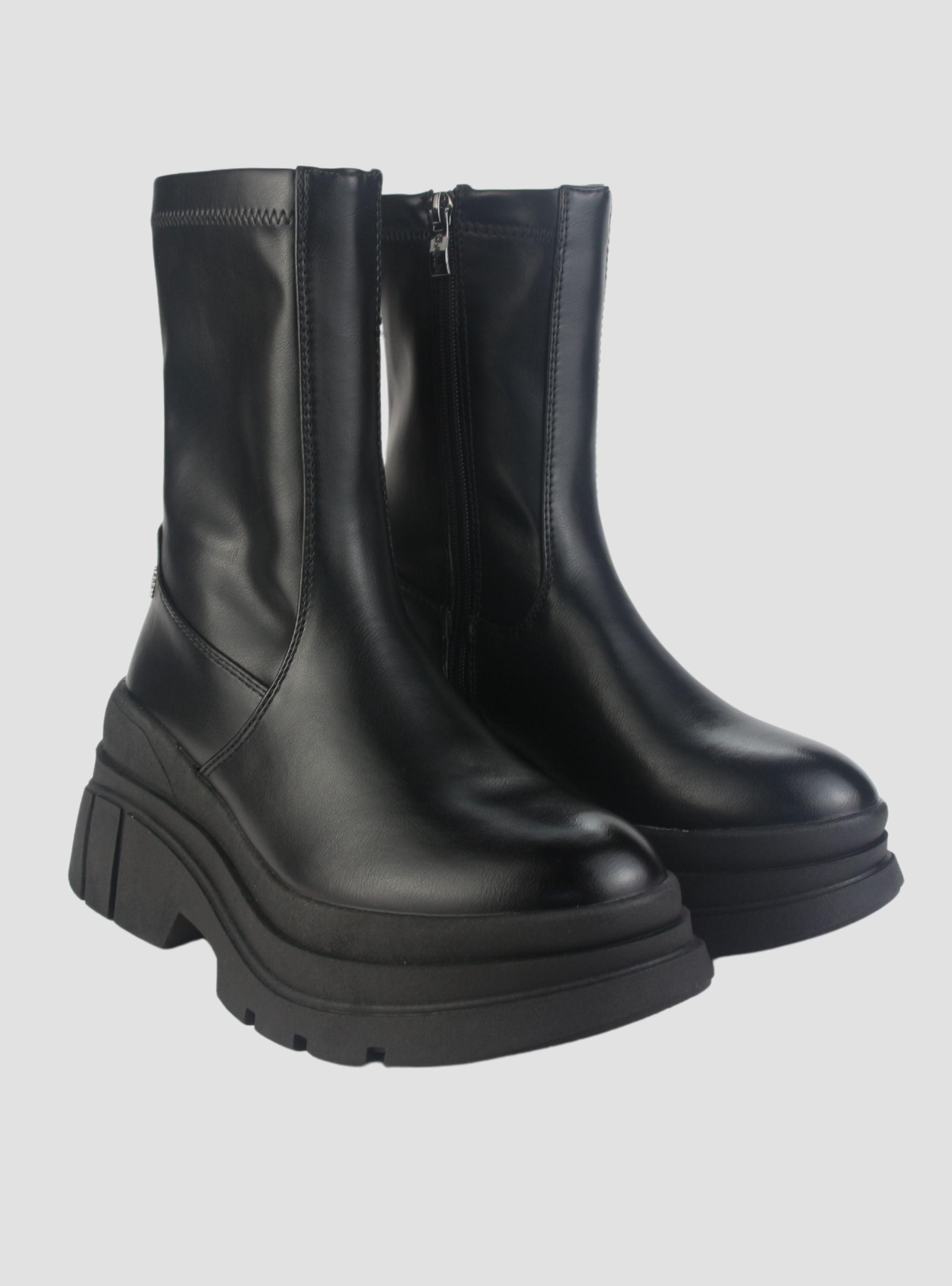 Botin Chalada Mujer Natirus-1 Negro Casual-4
