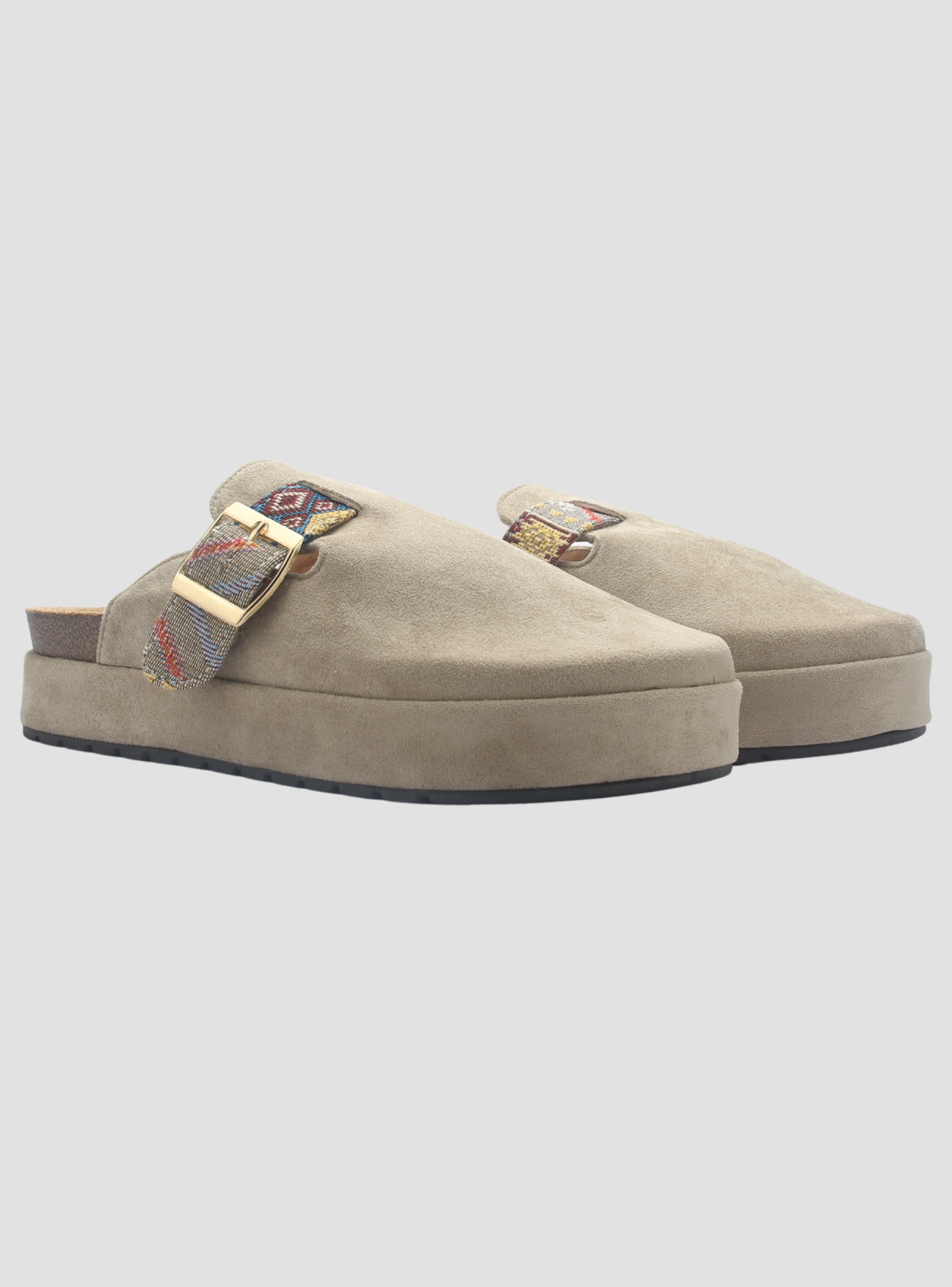 Zapato de mujer Taupe Casual Chalada Risco-3-6