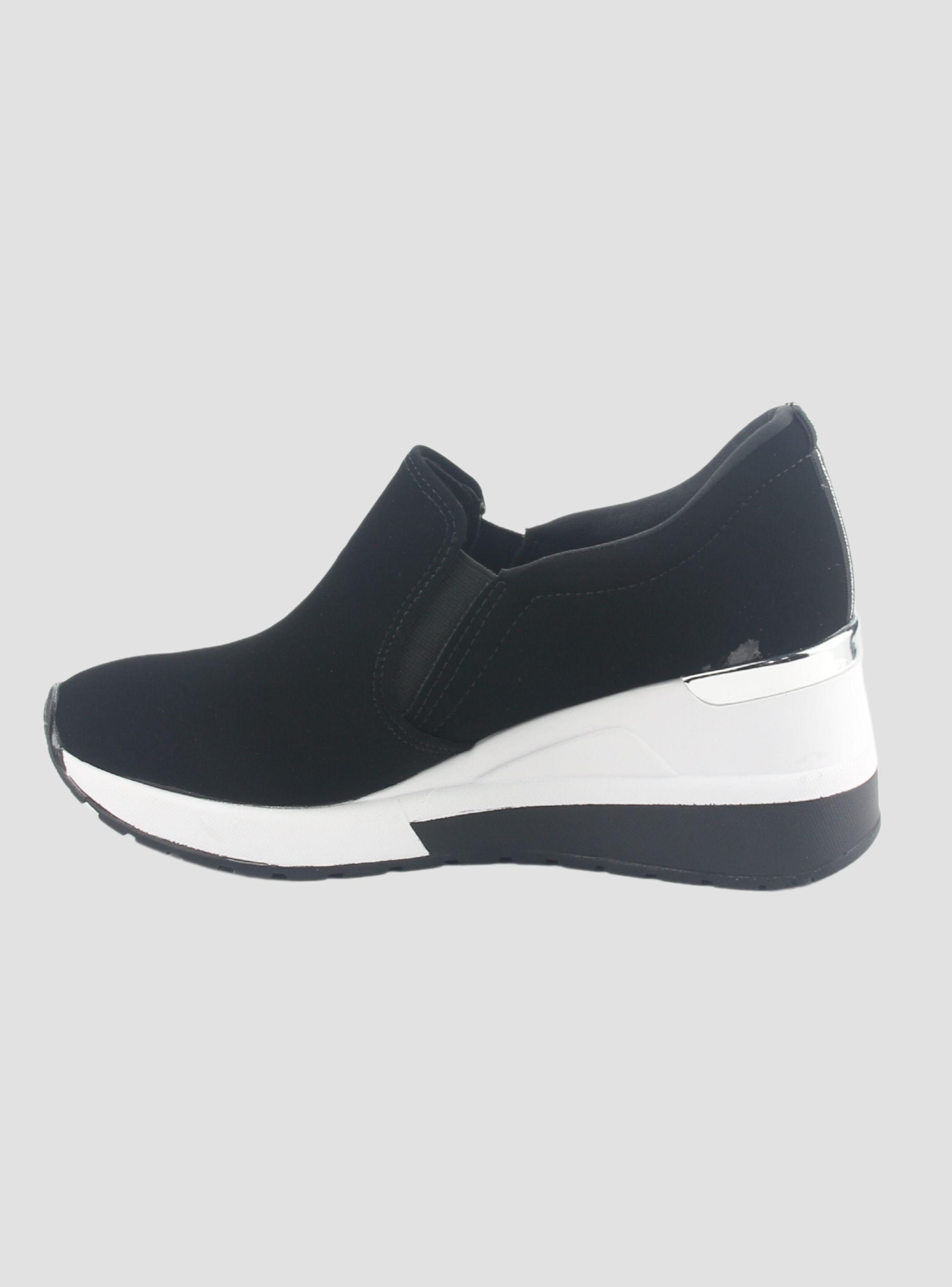 Zapatilla Via Marte Mujer 046-002-01 Negro Casual-1