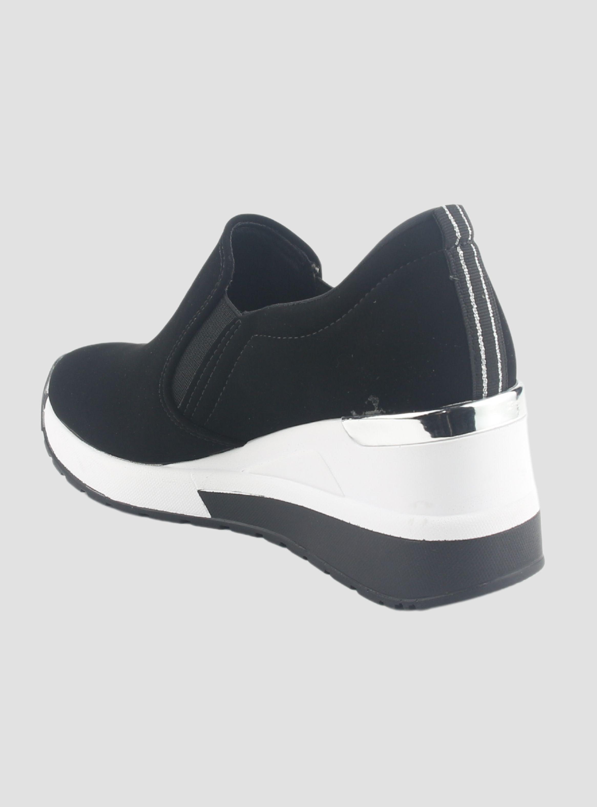 Zapatilla Via Marte Mujer 046-002-01 Negro Casual-3