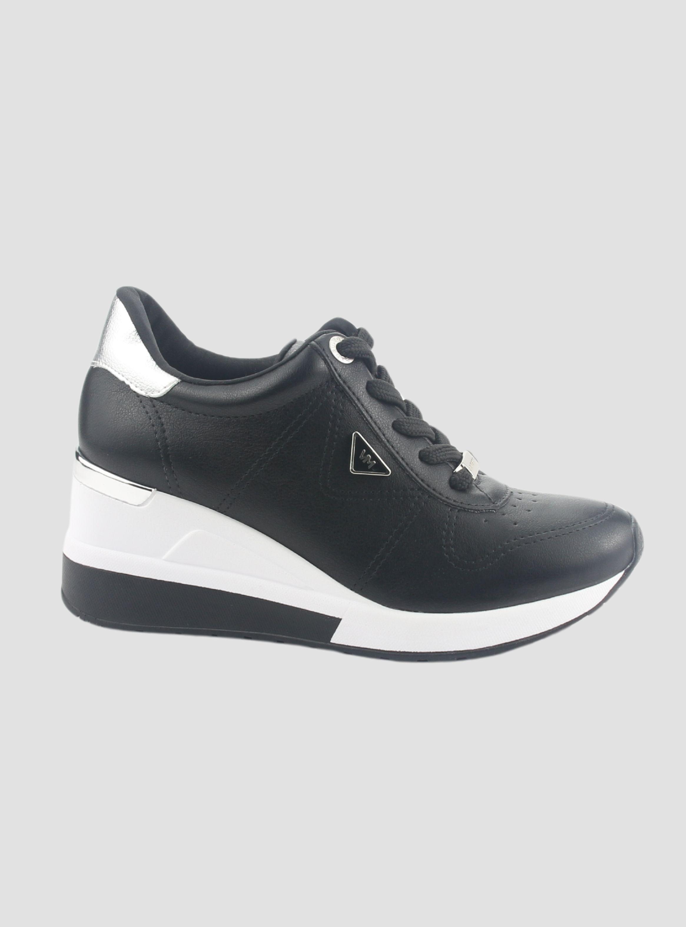 Zapatilla Via Marte Mujer 046-003-01 Negro Casual-0