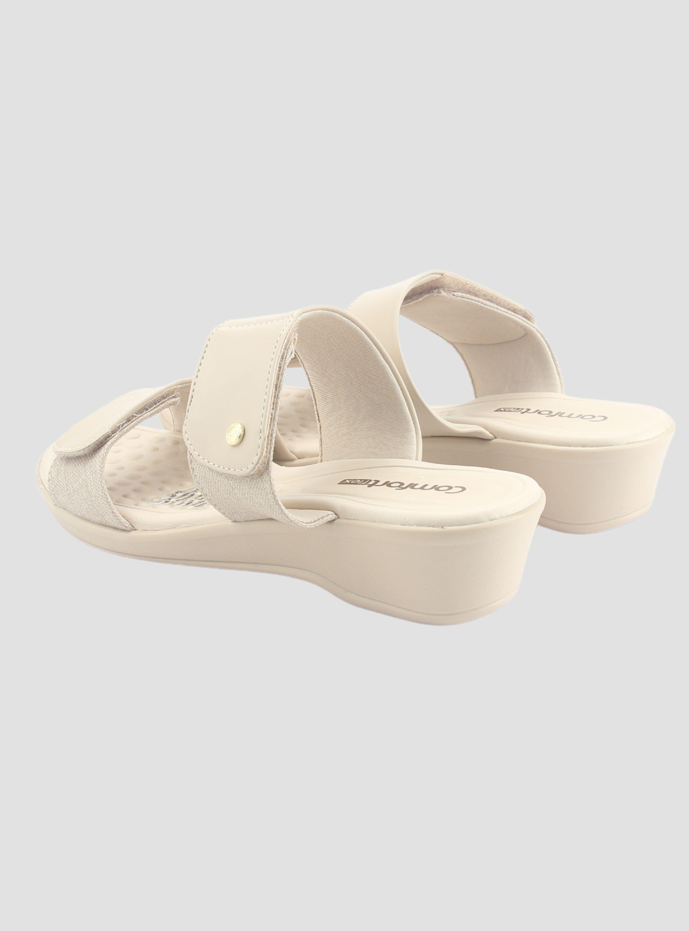 Sandalia Comfortflex Mujer 2472402 Beige Casual-5