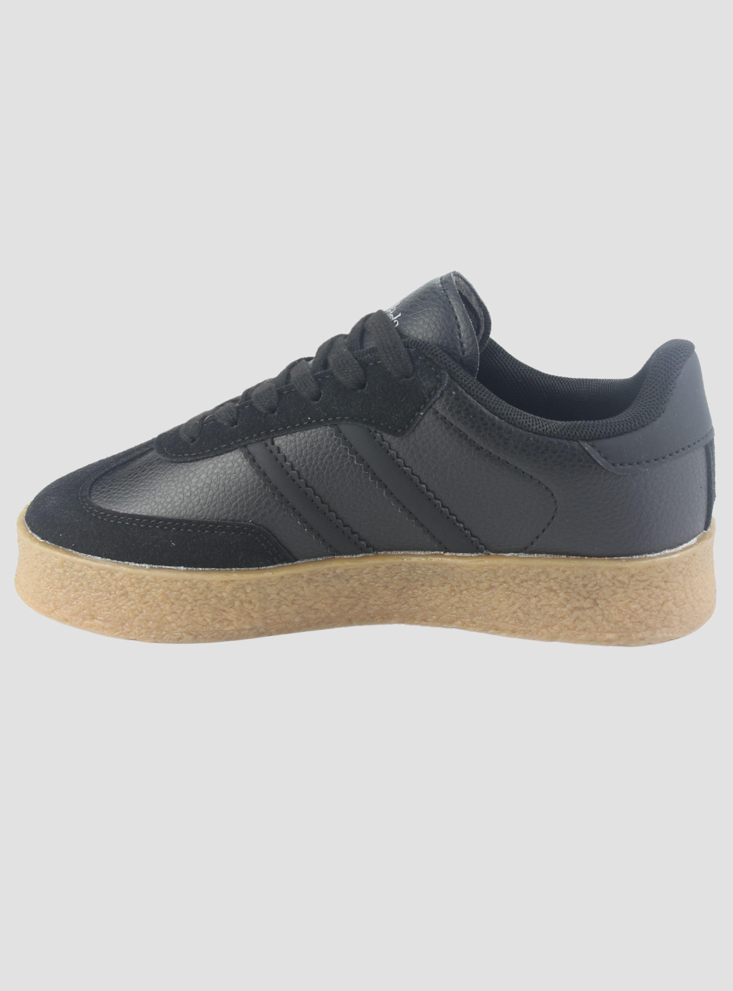 Zapatilla Chalada Mujer Caju-1 Negro Urbano-1