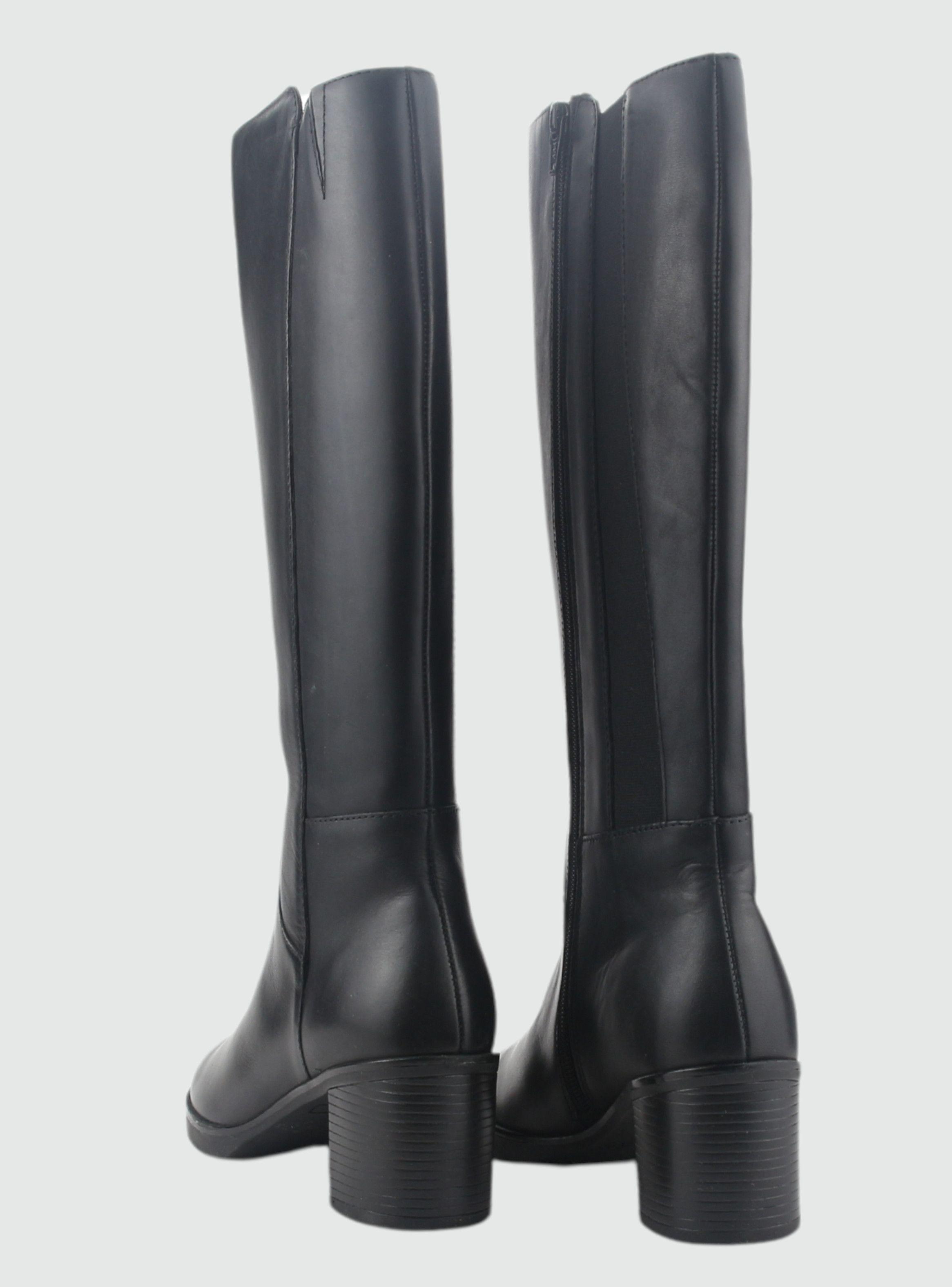 Bota de Cuero Mujer Casual Negro Puelo-5