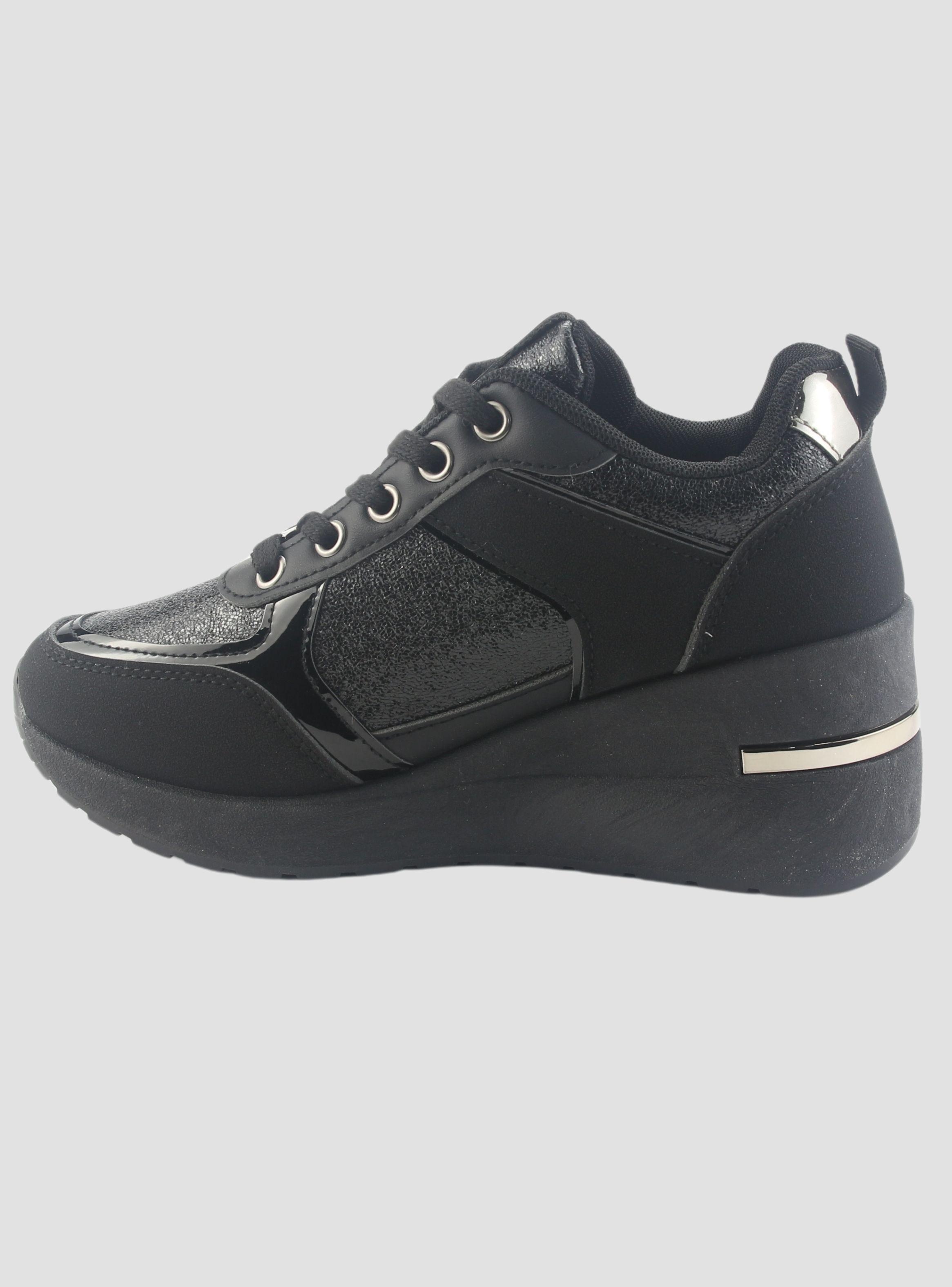 Zapatilla Chalada Mujer Bolki-2 Negro Urbano-1