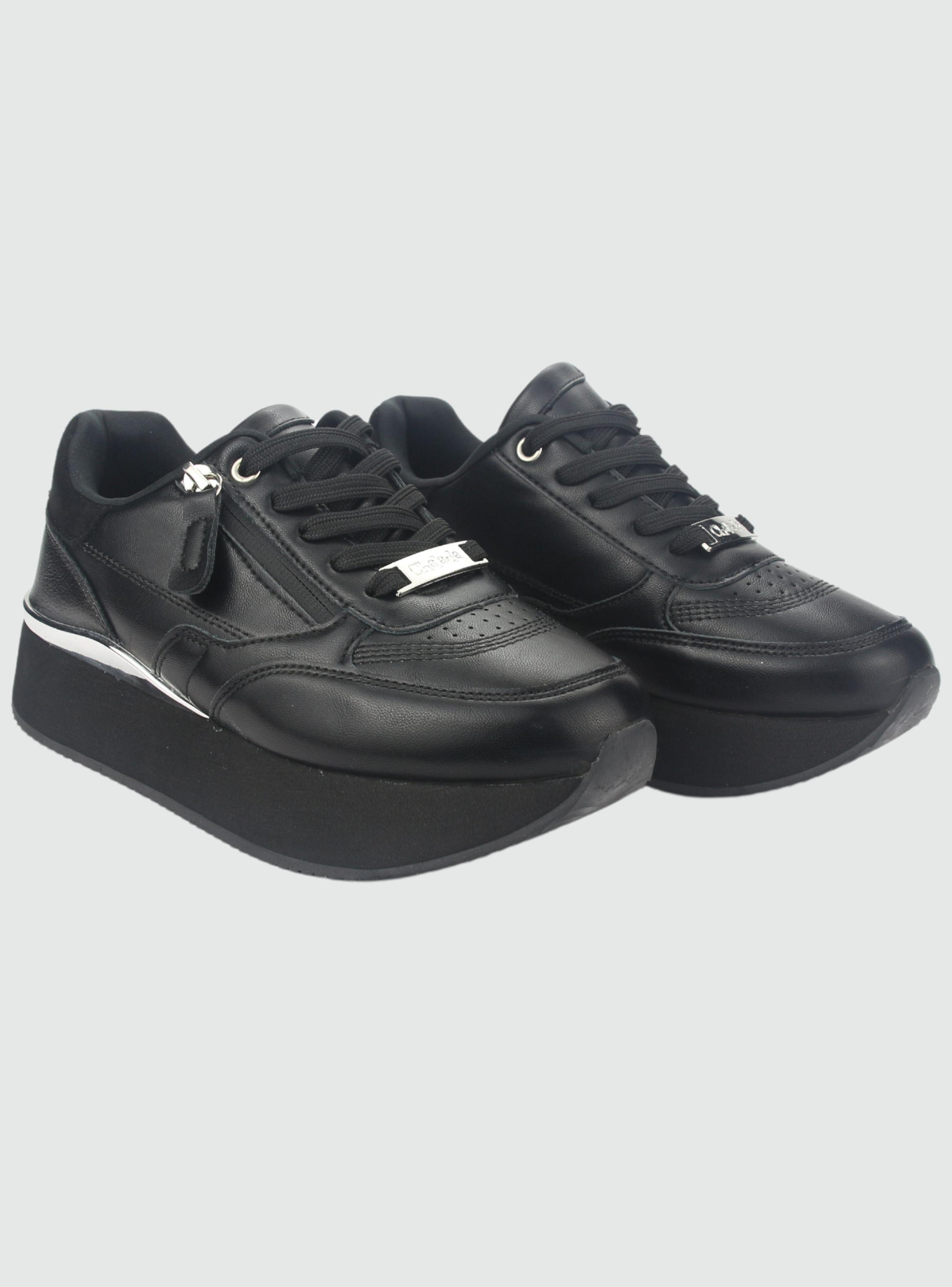 Zapatilla Chalada Mujer Friki-2 Negro Urbano-4