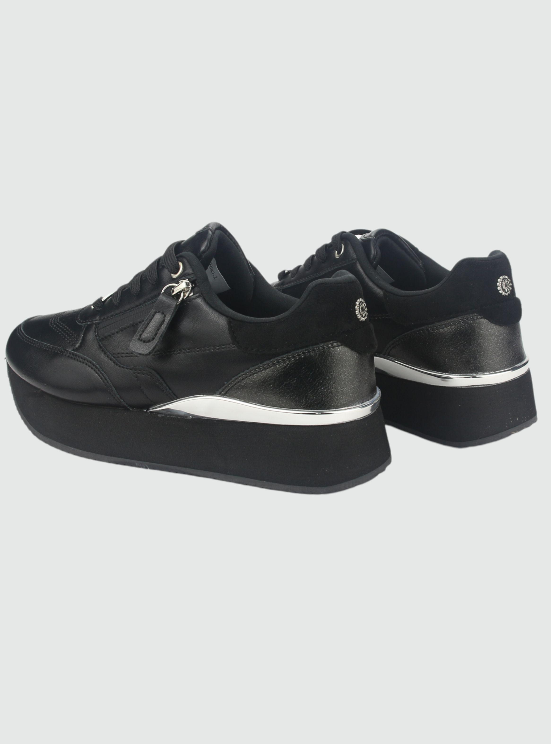 Zapatilla Chalada Mujer Friki-2 Negro Urbano-5