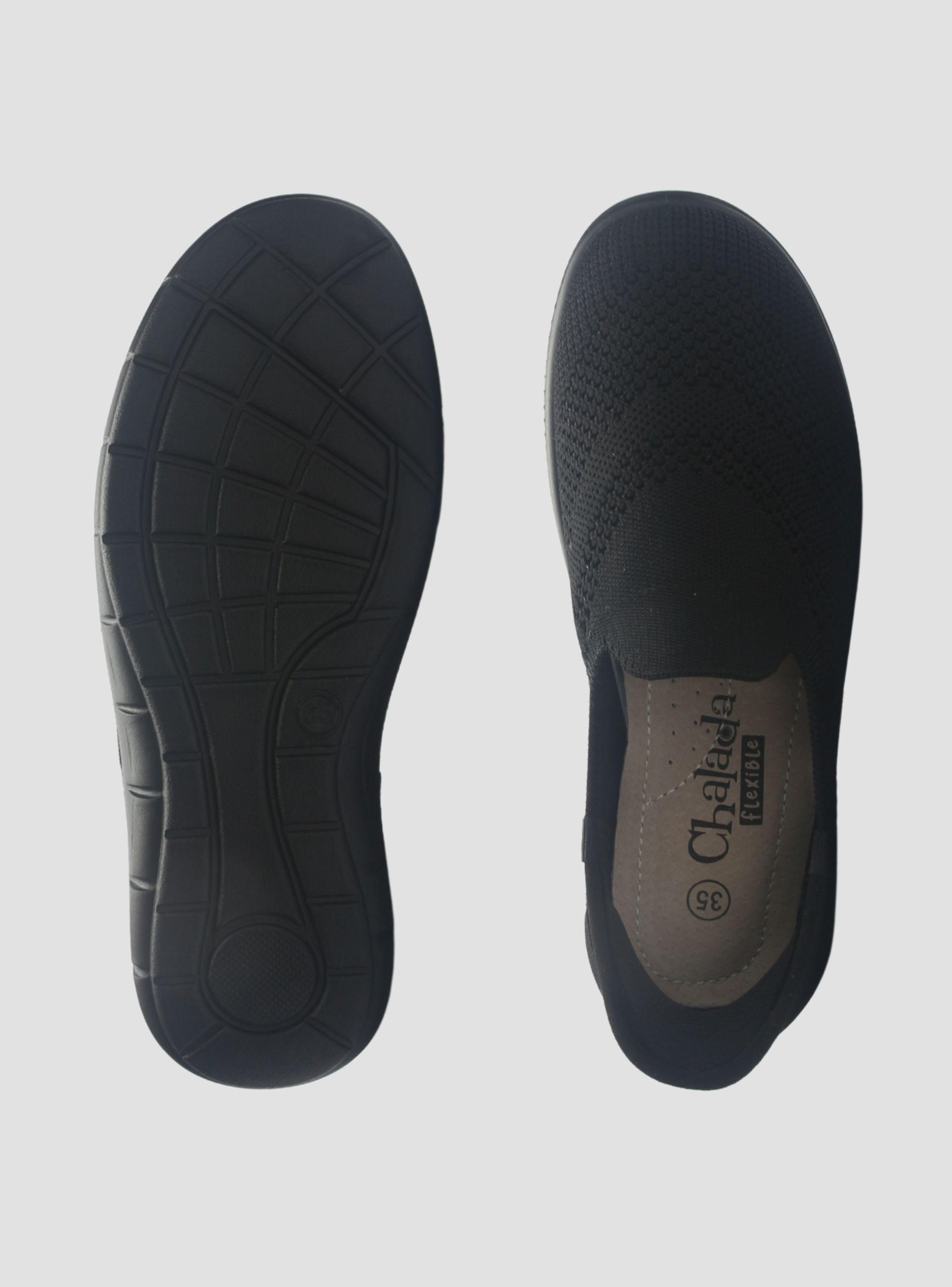 Zapatilla Mujer Chalada Momi-1 Negro Urbano-5