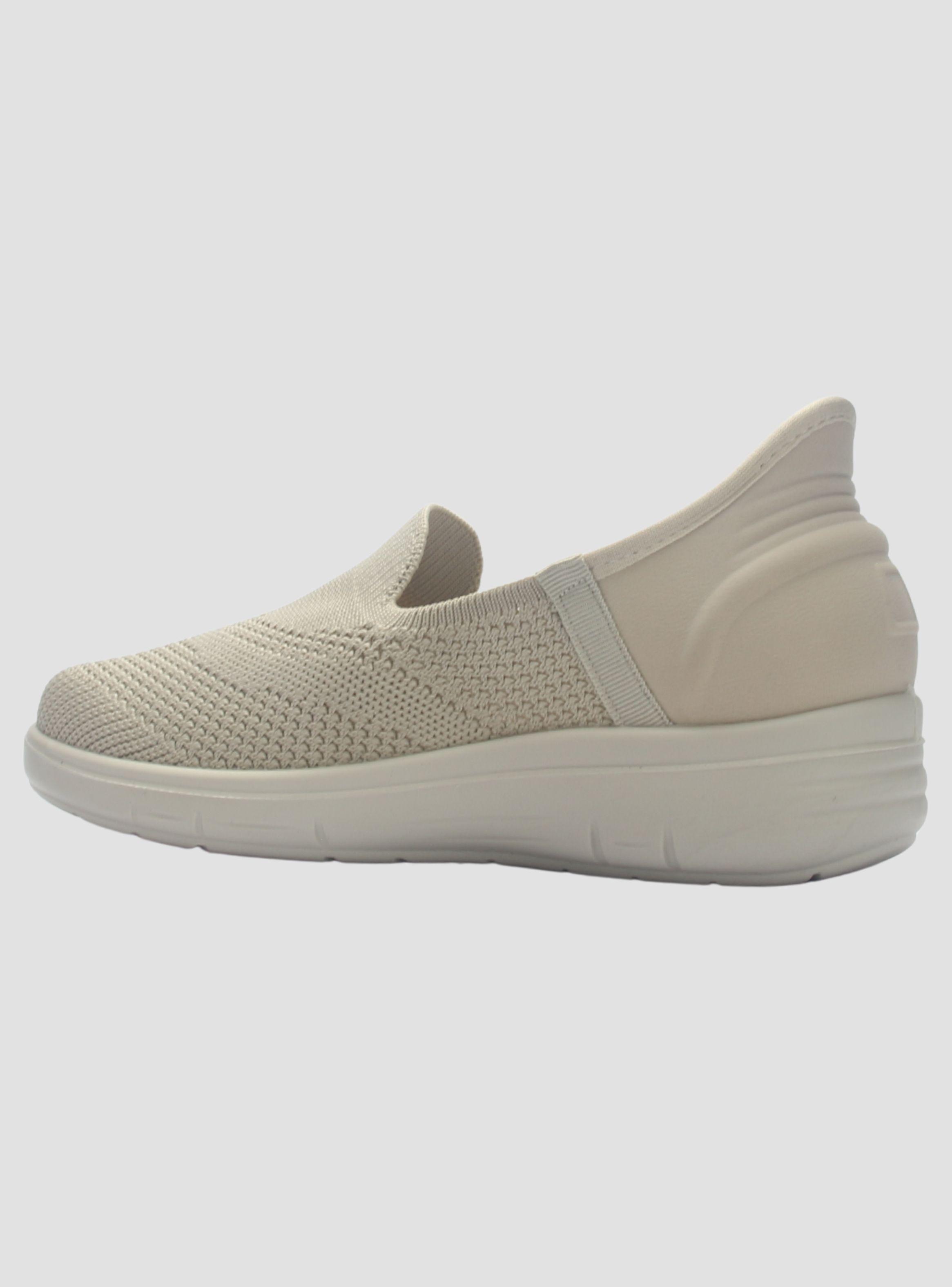 Zapatilla Mujer Chalada Momi-1 Beige Urbano-3