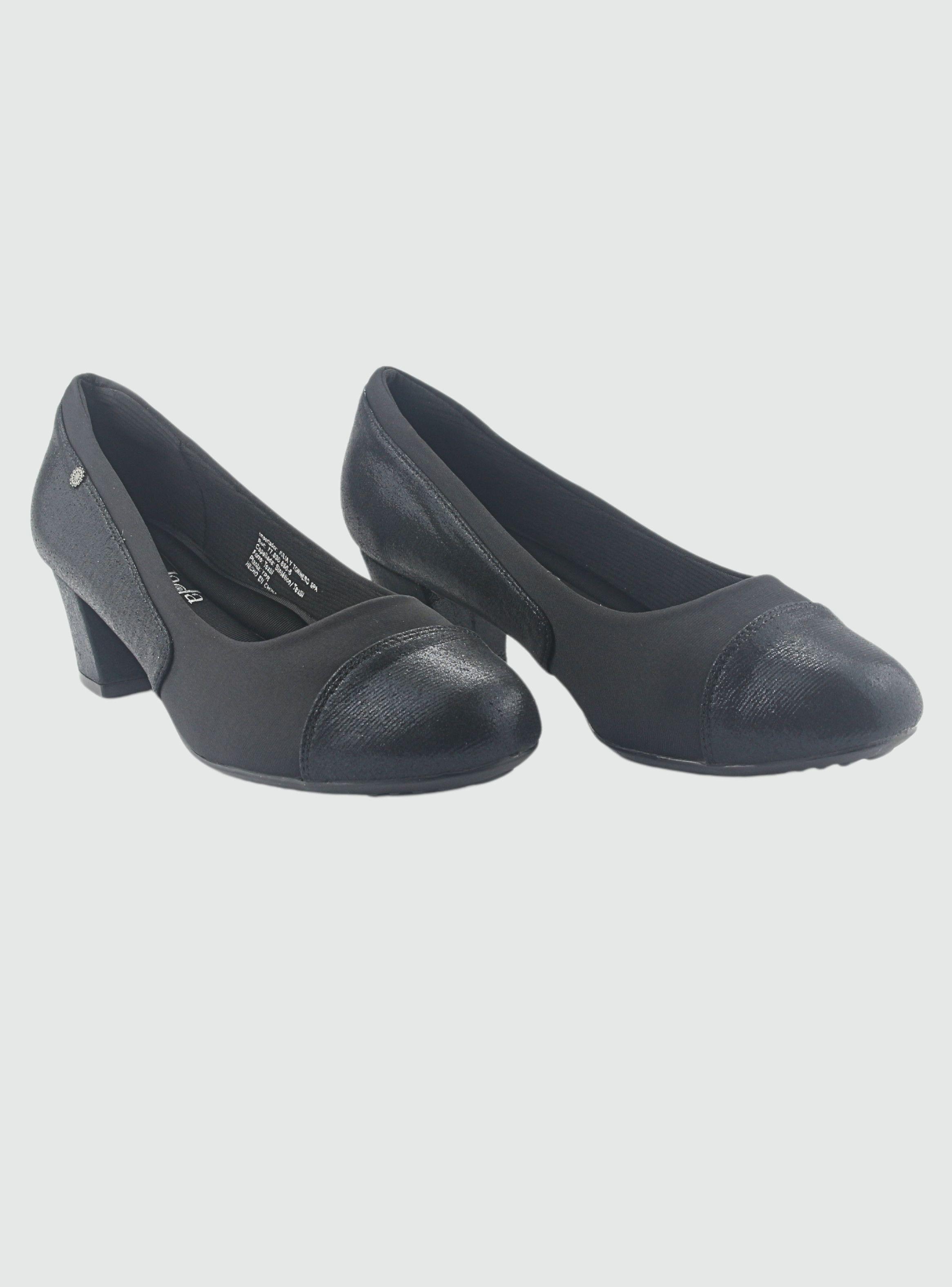 Zapato Negro de Mujer Casual Flexi-52-4