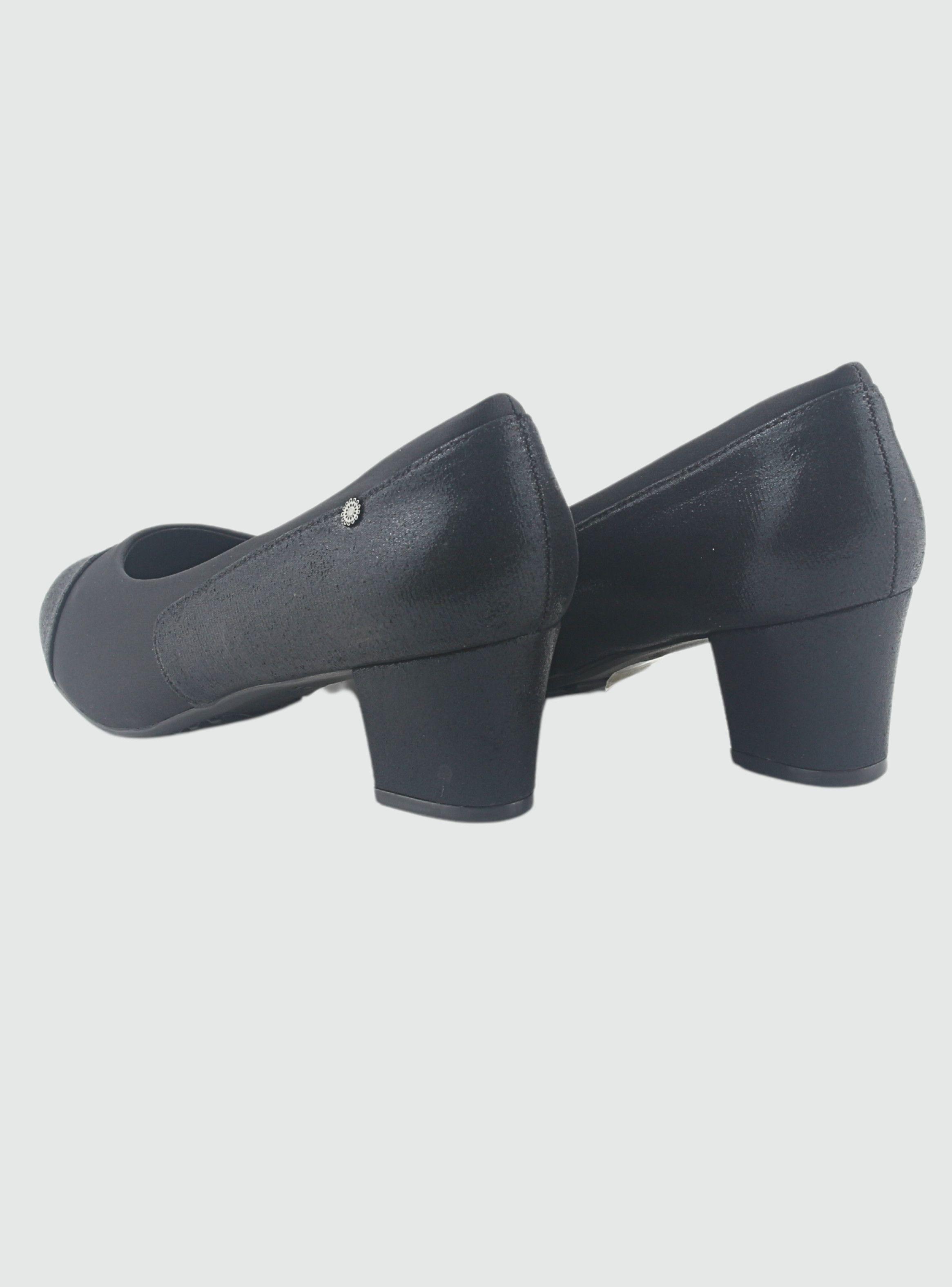 Zapato Negro de Mujer Casual Flexi-52-5