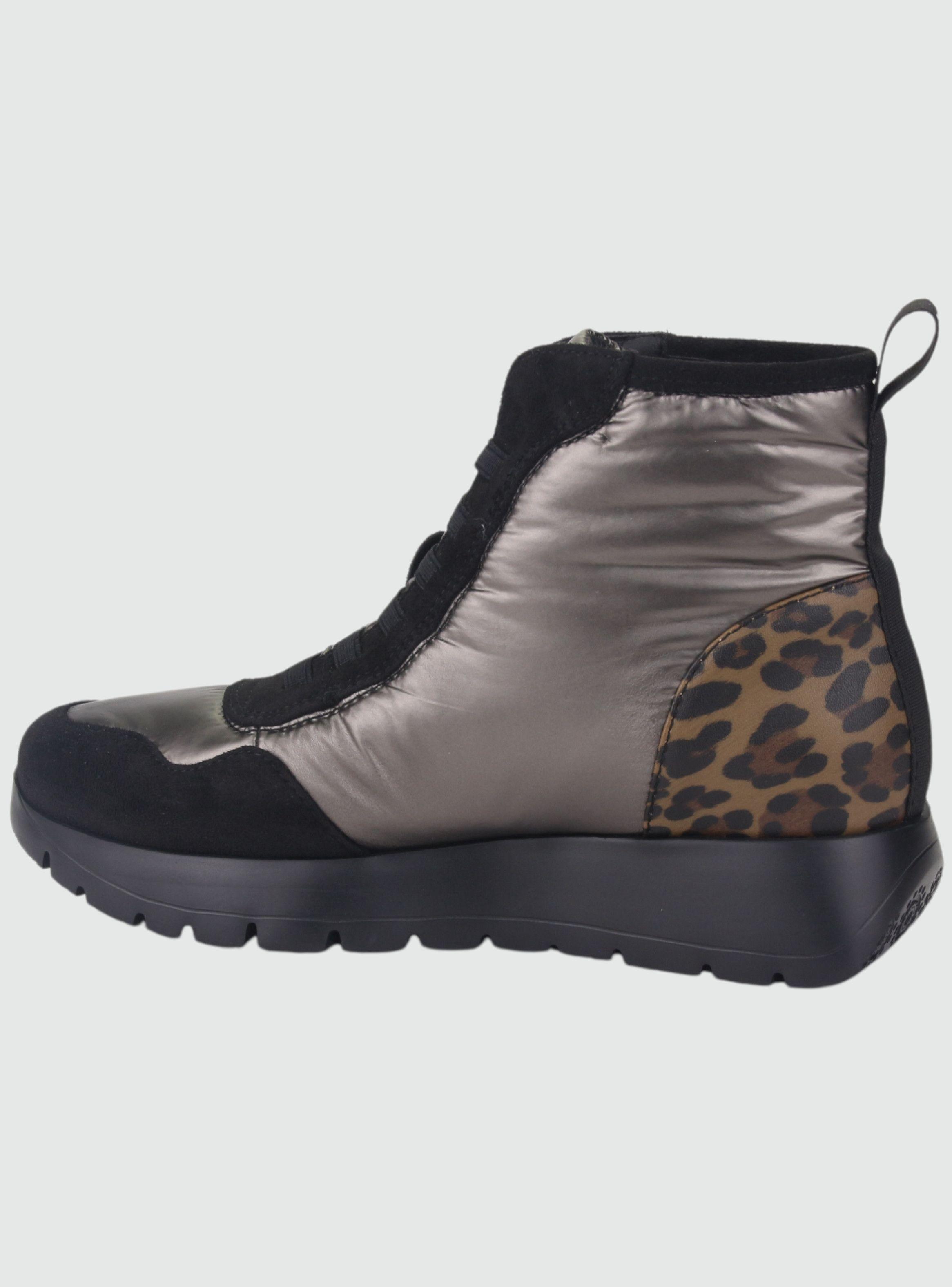 Botin Chalada Mujer Wonder-4 Plateado Casual-1