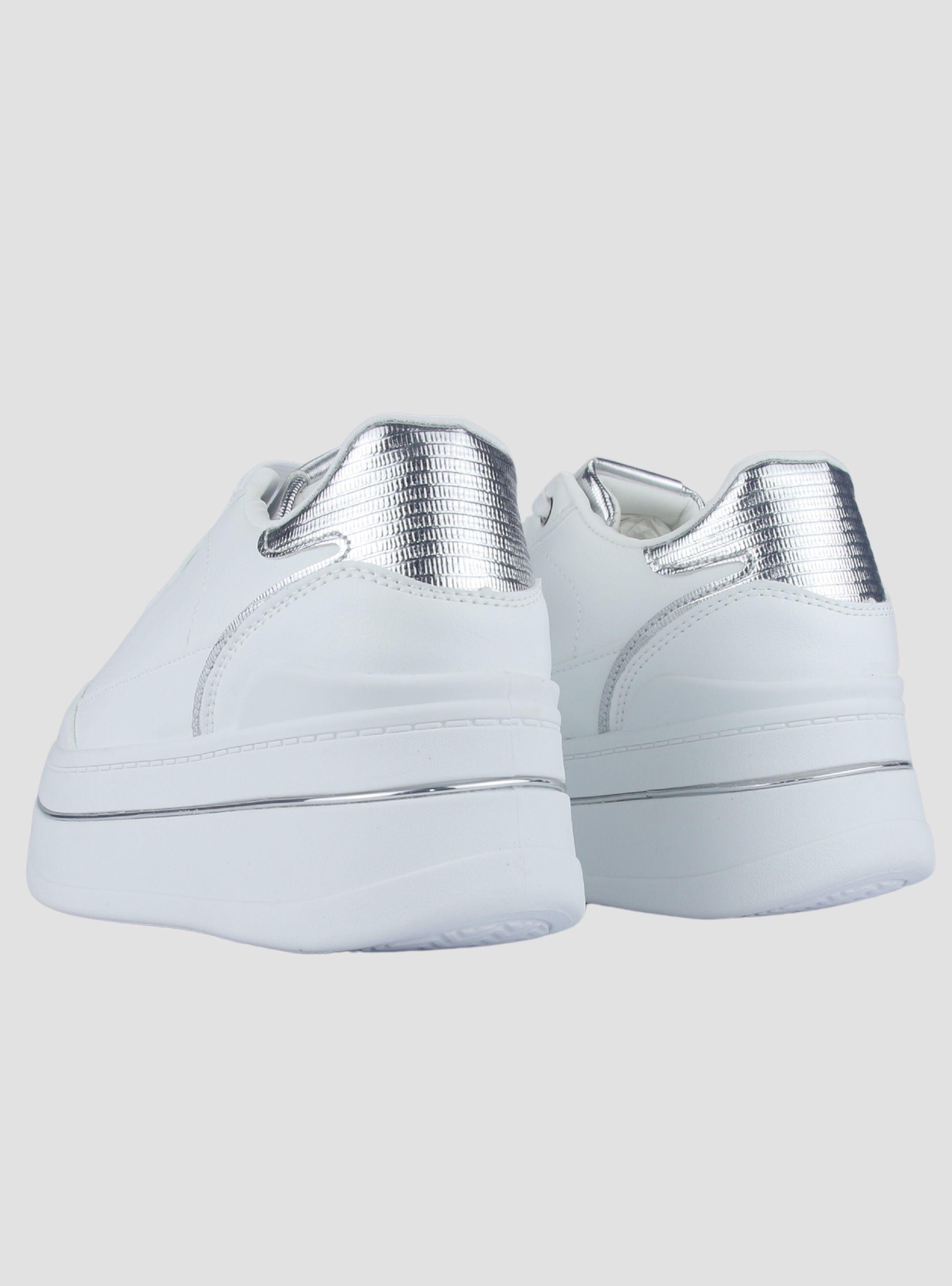 Zapatilla Chalada Mujer Valky-1 Blanco Urbano-5