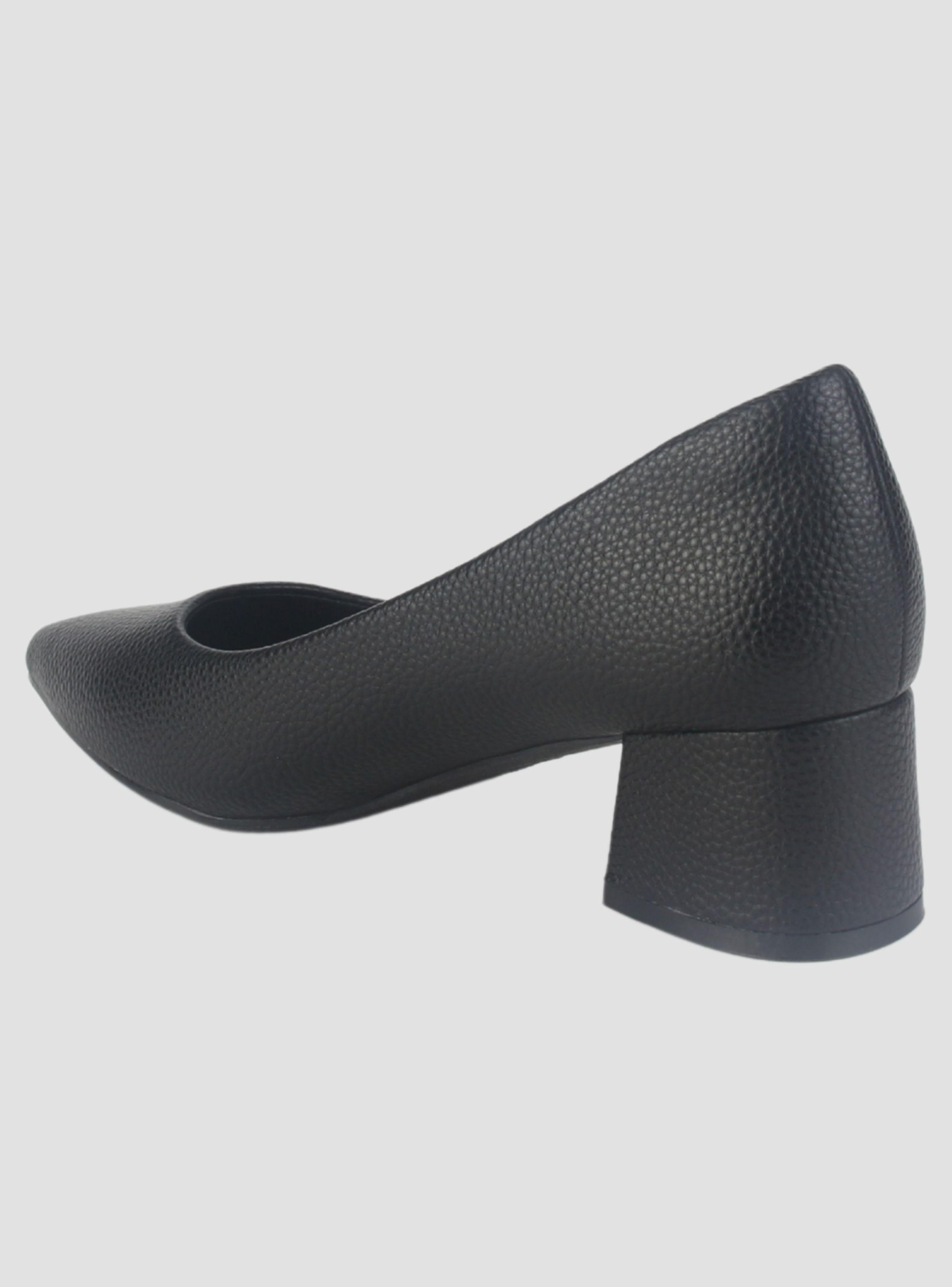 Zapato Chalada Mujer Biccari-2 Negro Casual-3