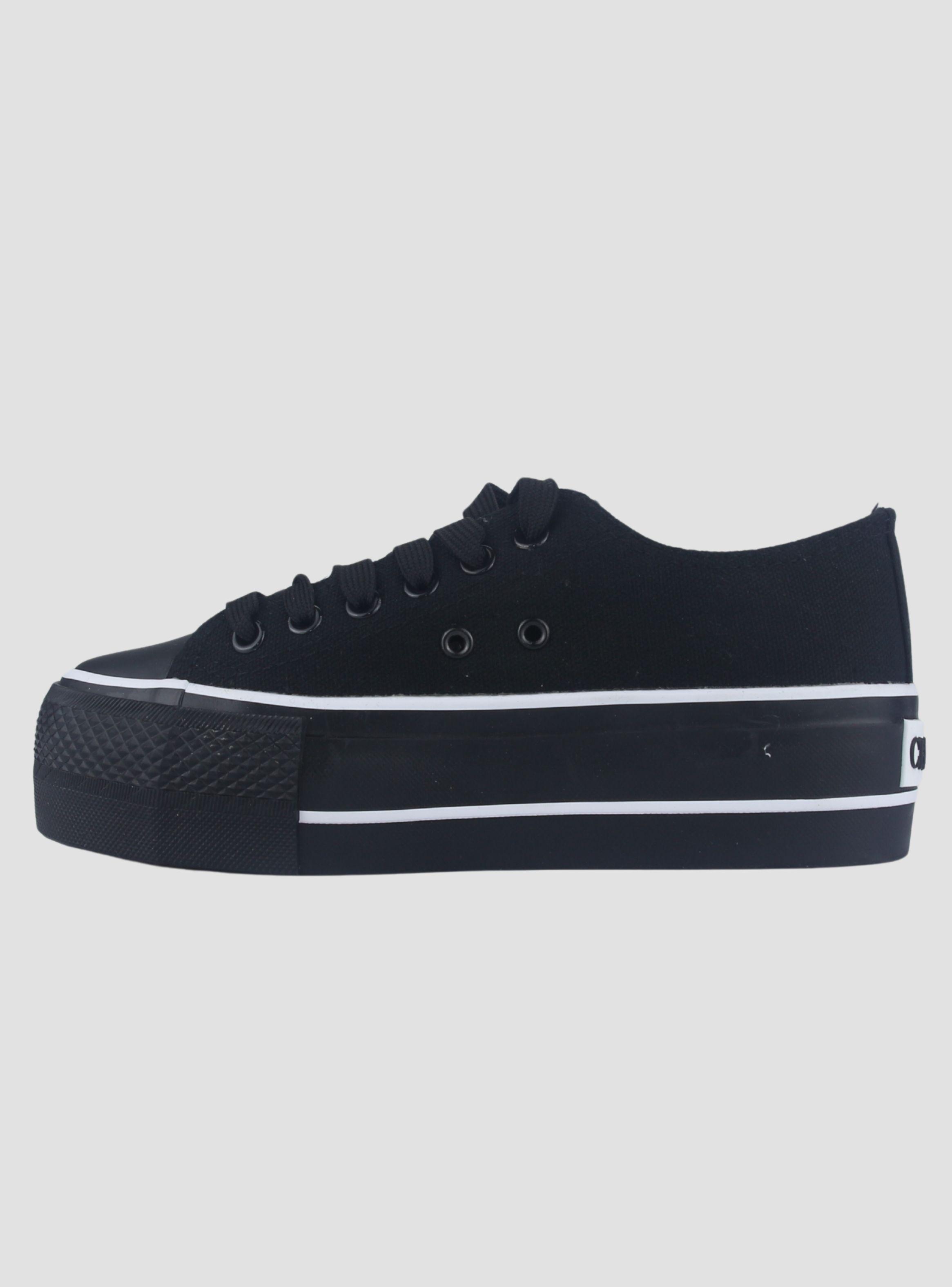 Zapatilla Chalada Mujer Cruni-1 Negro Urbano-1